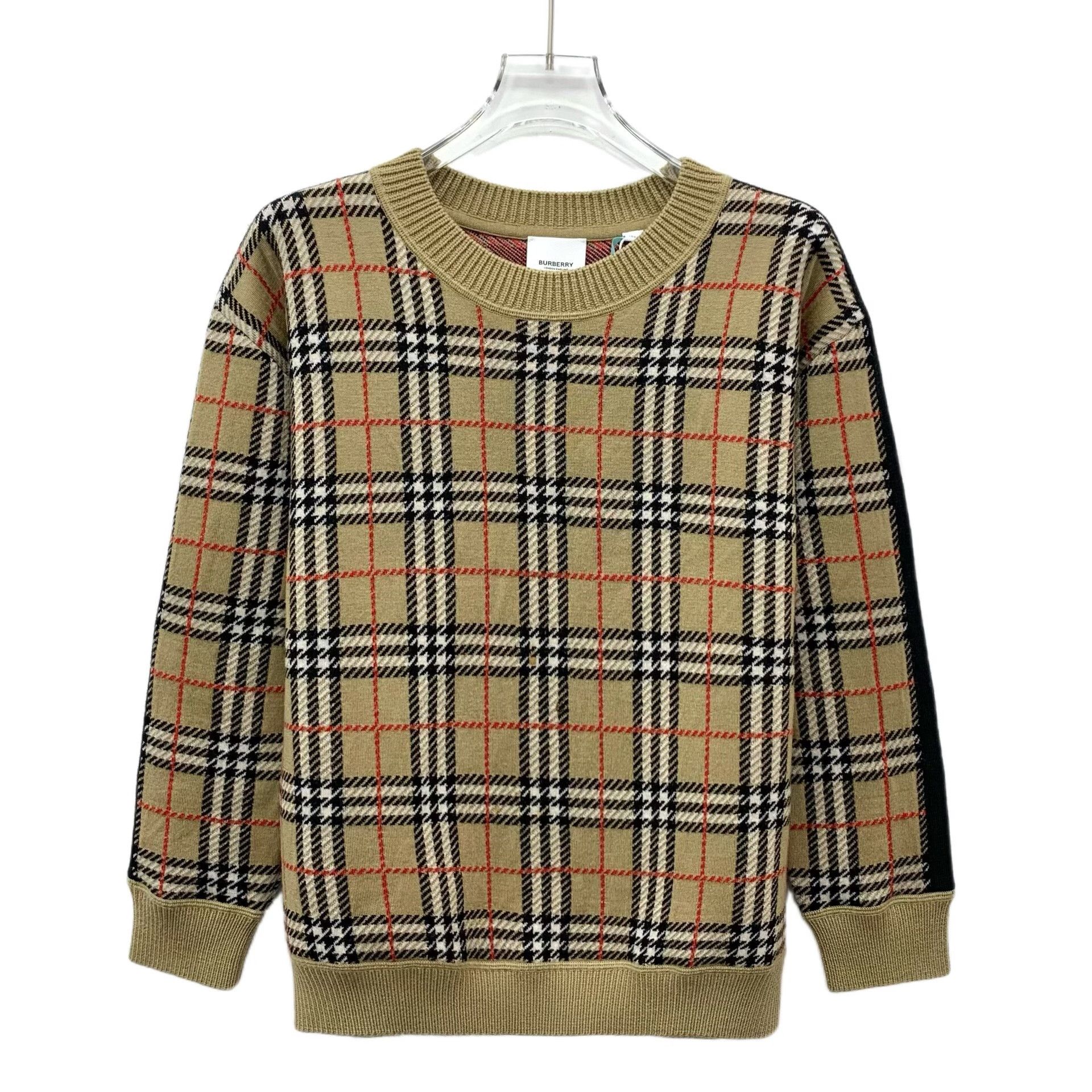 Burberry Burberry Wool Plaid Brown Sweater M Men Size US M / EU 48-50 / 2 - 1 Thumbnail