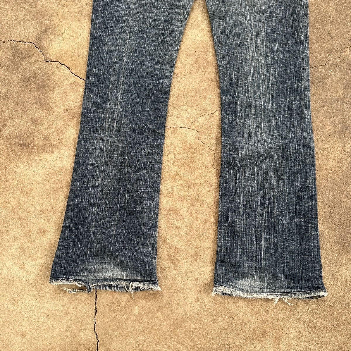Levi's Vintage Levis 572 Bootcut Denim Size 28" / US 6 / IT 42 - 5 Thumbnail
