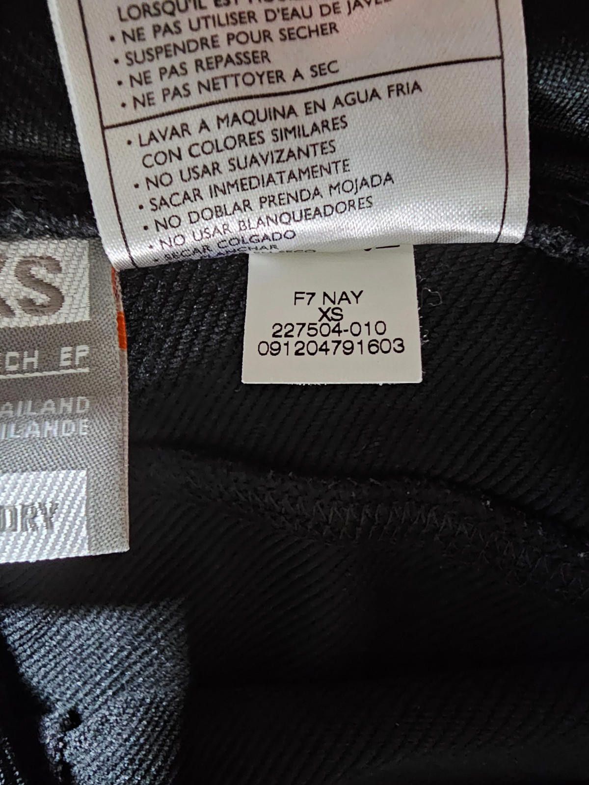 Nike womens XS 0-2 nike fitdry sweats Size 26" / US 2 / IT 38 - 3 Thumbnail
