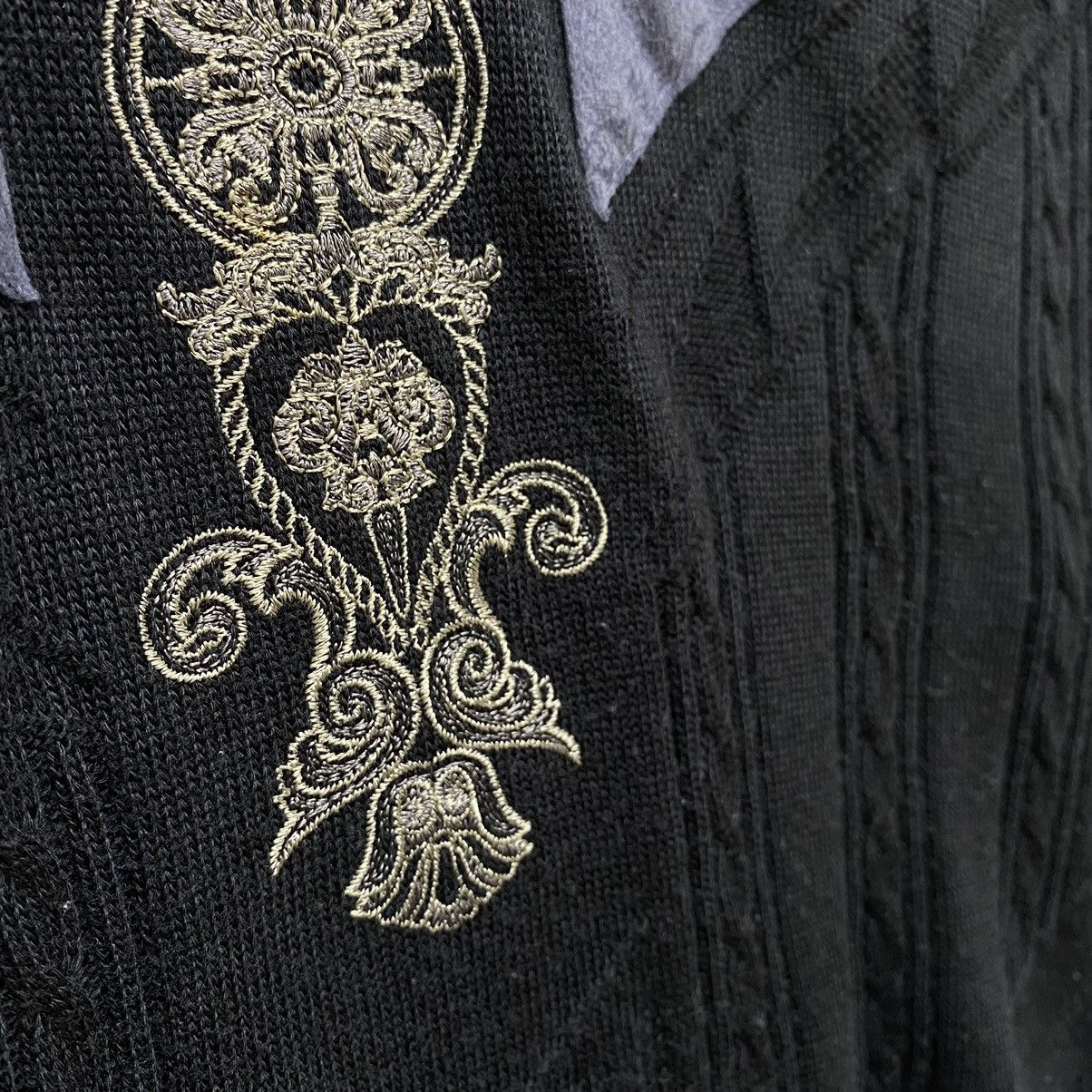 Valentino Rudolph Valentino Vintage Sweatshirt Black 90s Size M Size US M / EU 48-50 / 2 - 7 Thumbnail