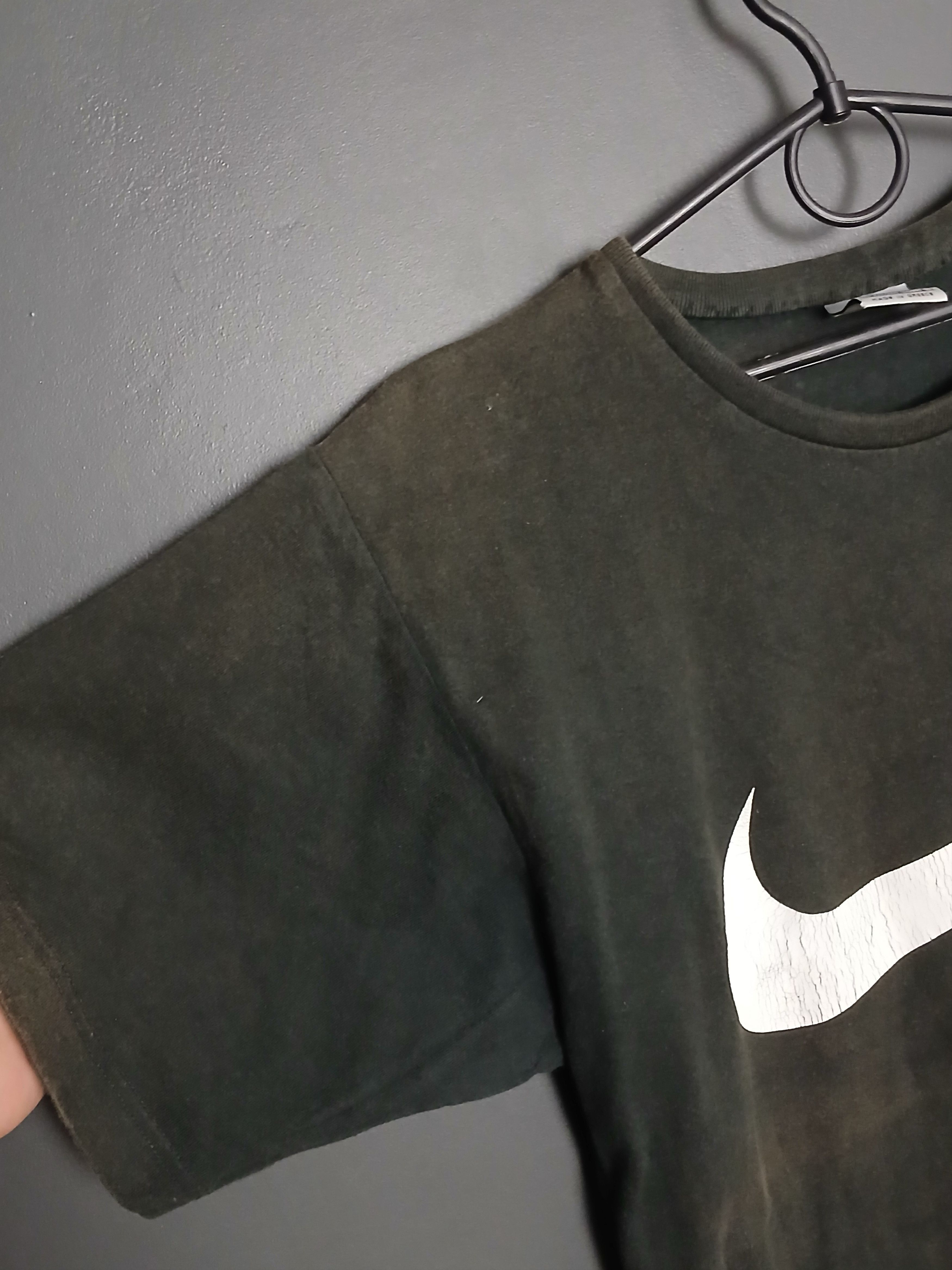 Nike × Vintage Vintage Nike T-Shirt Size US L / EU 52-54 / 3 - 5 Thumbnail