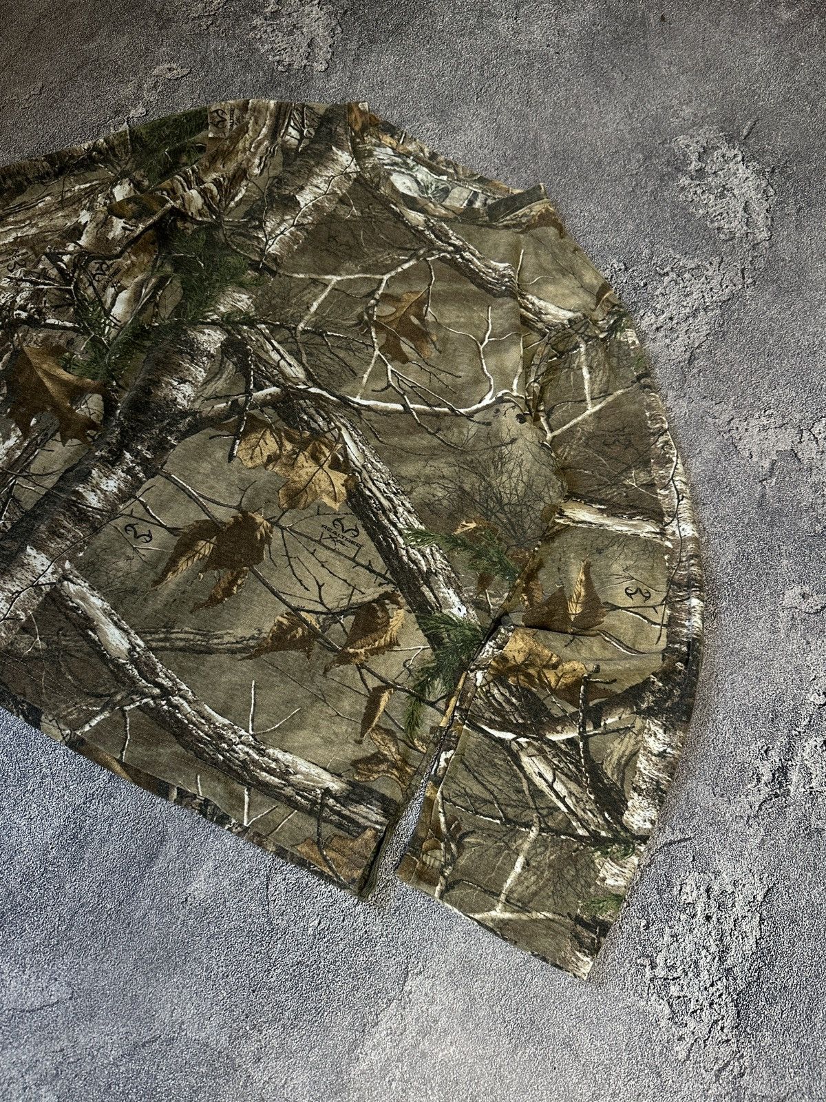 Japanese Brand Vintage y2k RealTree Camo Longsleeve Japan Archive Y2k Size US L / EU 52-54 / 3 - 4 Thumbnail