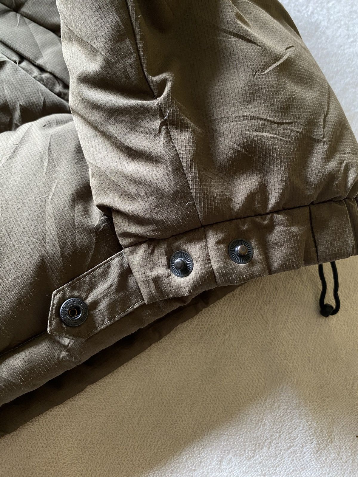 Uniqlo Uniqlo Puffer Zipper Jacket Size US L / EU 52-54 / 3 - 7 Thumbnail