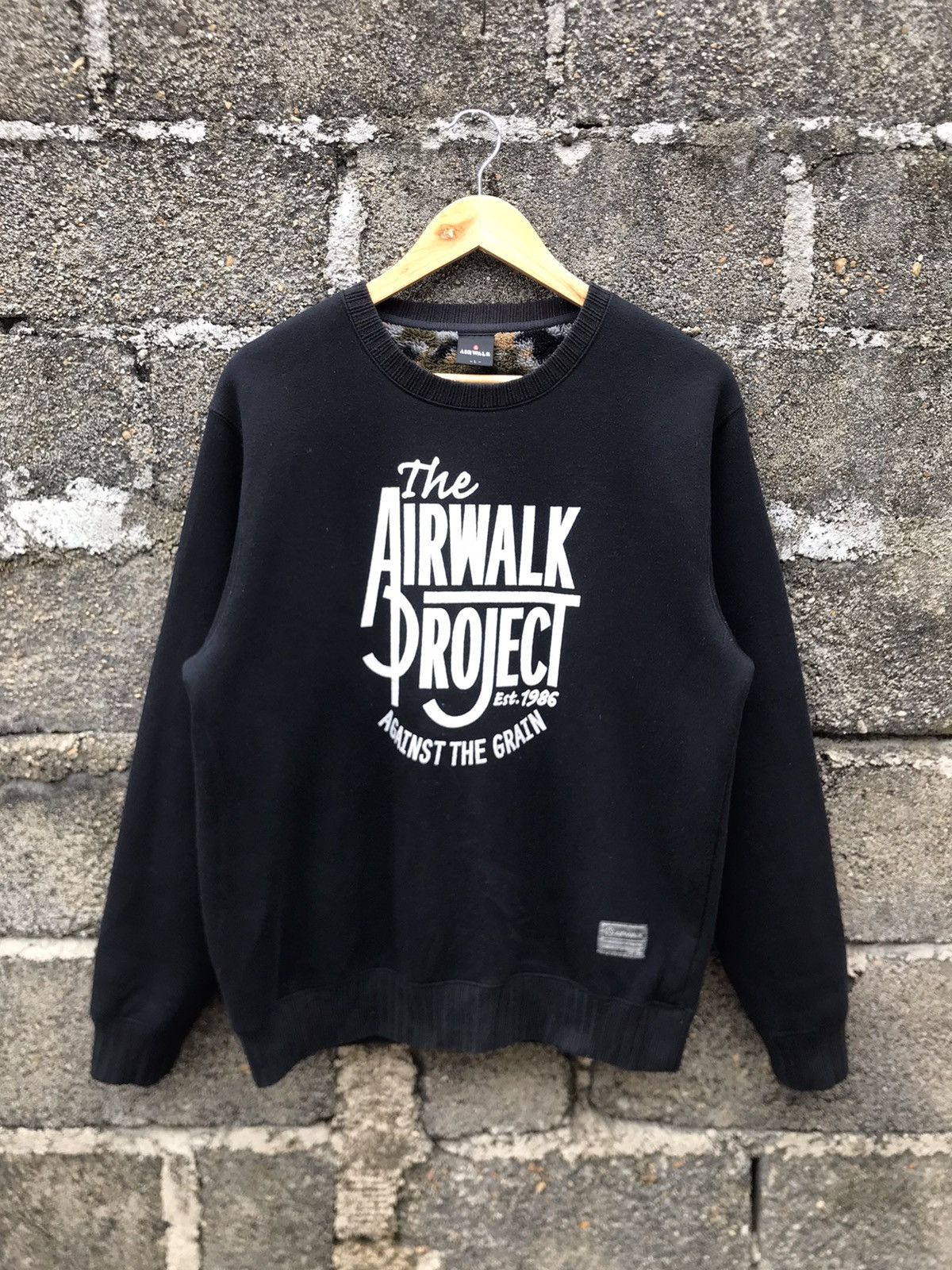 Airwalk × Sex Skateboards ⚡️Vintage Airwalk Project Round Neck Fleece Inside Sweatshirt Size US M / EU 48-50 / 2 - 1 Thumbnail