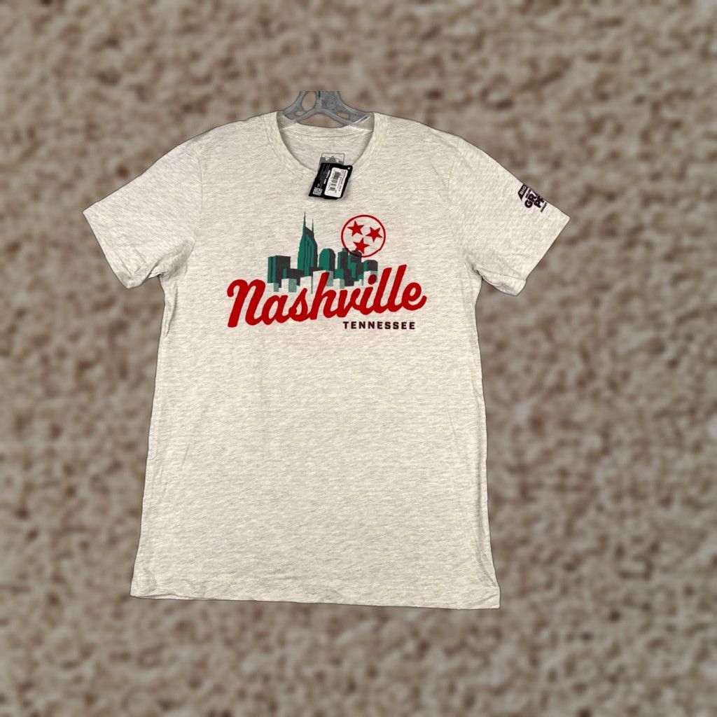 Vintage Legends Global Merchandise Nashville Grand Prix Shirt Adult Medium Beige Short Sleeve Indycar Big Machine Size US M / EU 48-50 / 2 - 1 Thumbnail