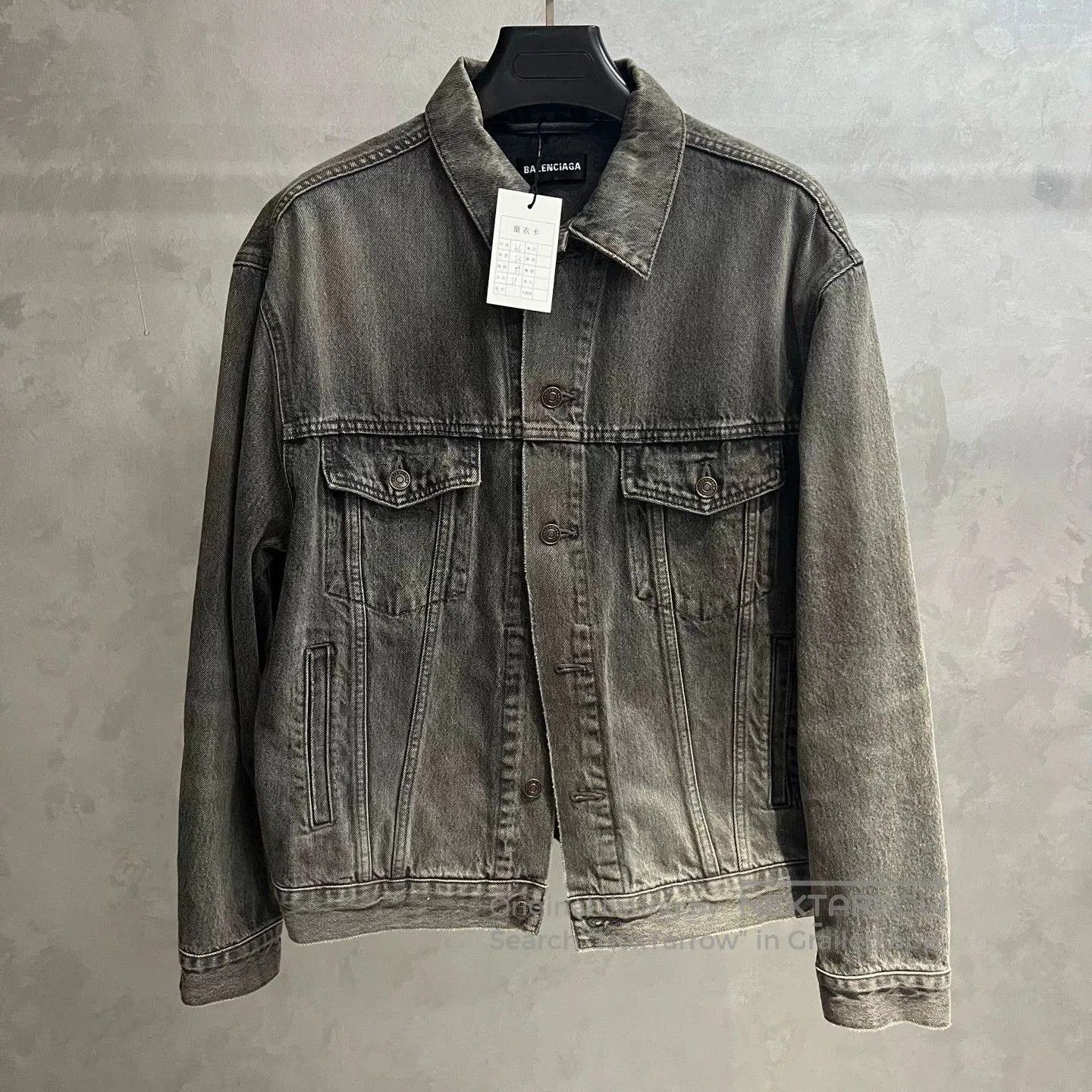 Balenciaga Balenciaga Grey Logo Denim Jacket. Size US M / EU 48-50 / 2 - 1 Thumbnail