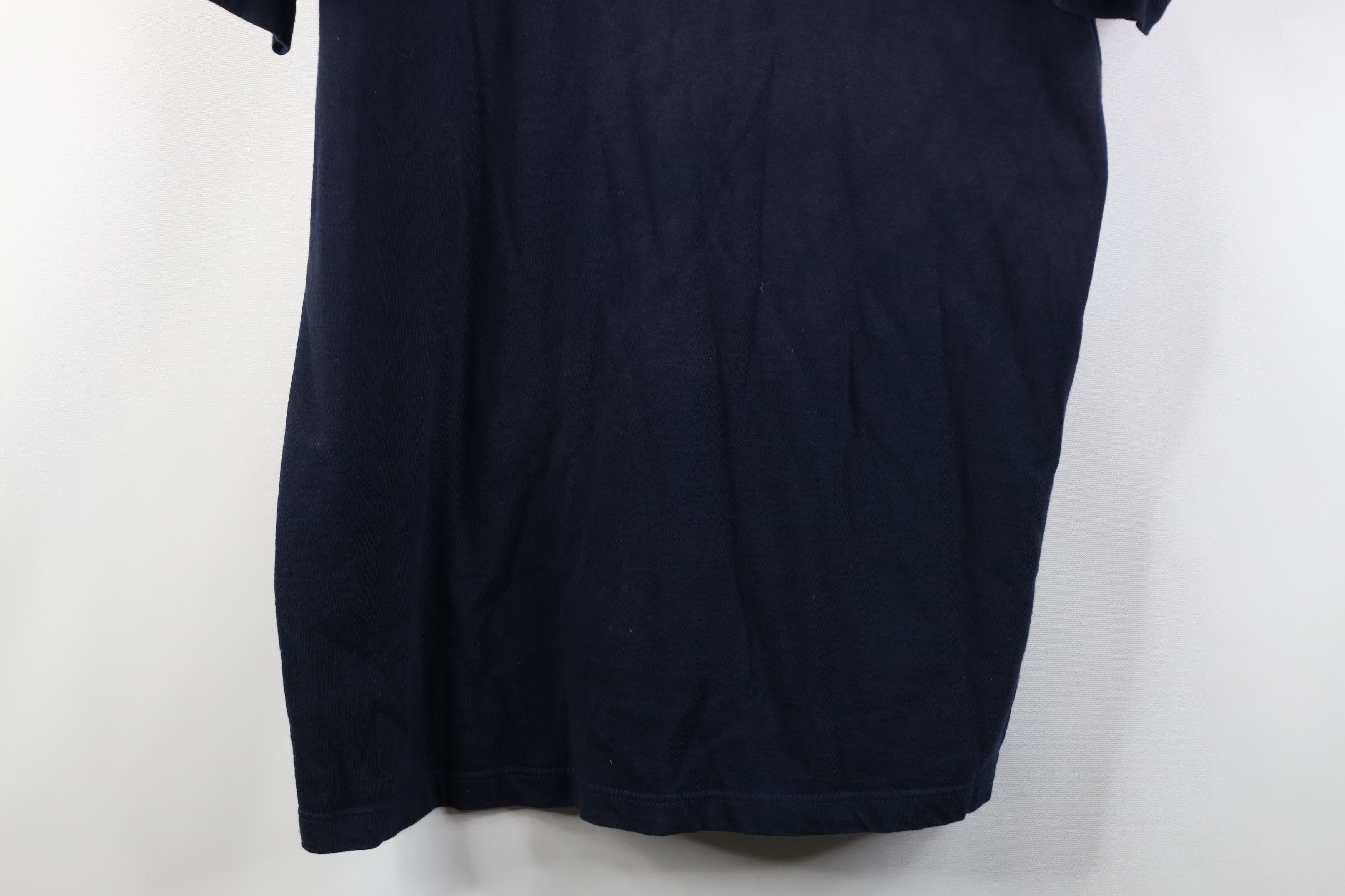 Nautica Vintage 90s Nautica Sailboat Pocket T-Shirt Navy Blue USA Size US L / EU 52-54 / 3 - 3 Thumbnail