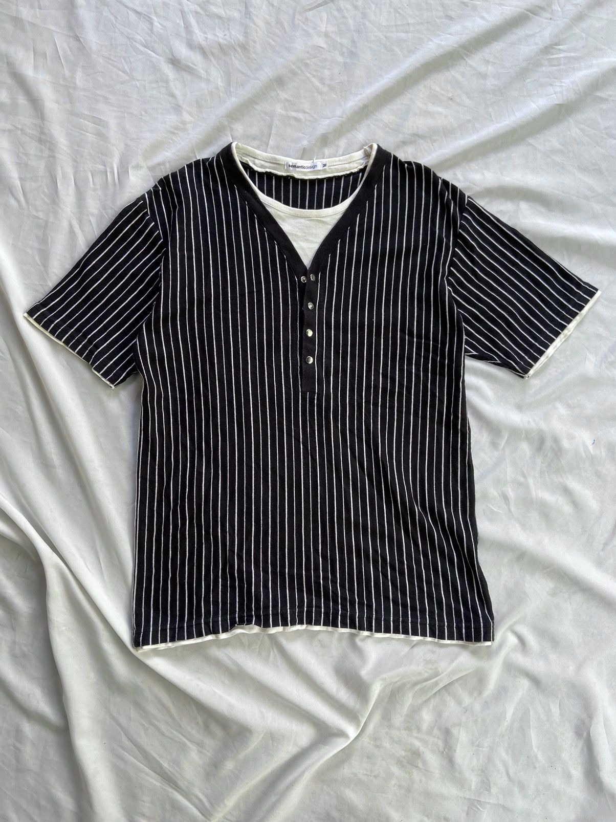 DOUBLE LAYER SEMANTIC DESIGN STRIPED TEE SHIRT