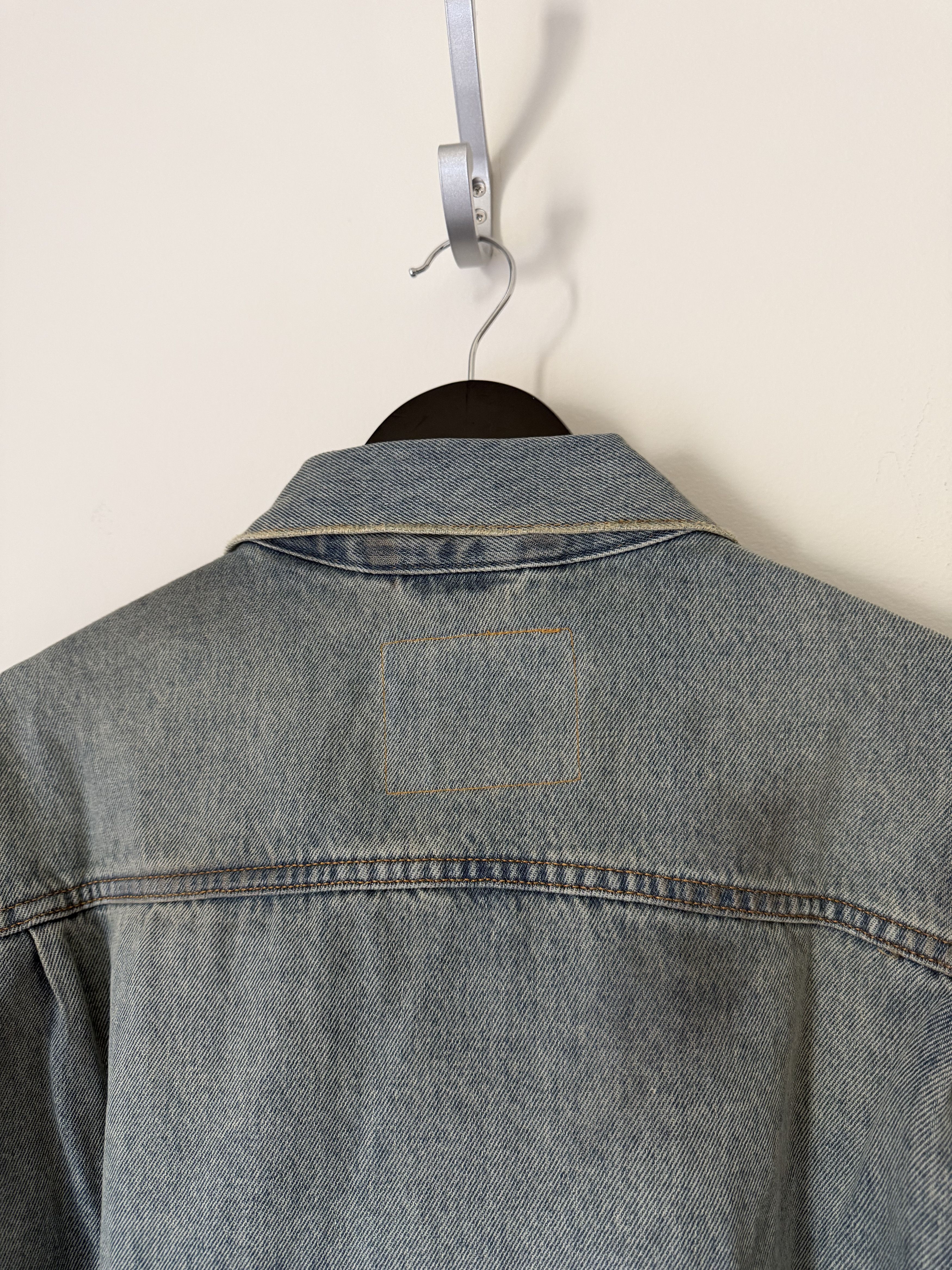 DENIM TEARS × Levi's Levi's Denim Tears Dirty Wash Type 2 Jacket in Light Wash Size US XL / EU 56 / 4 - 5 Thumbnail
