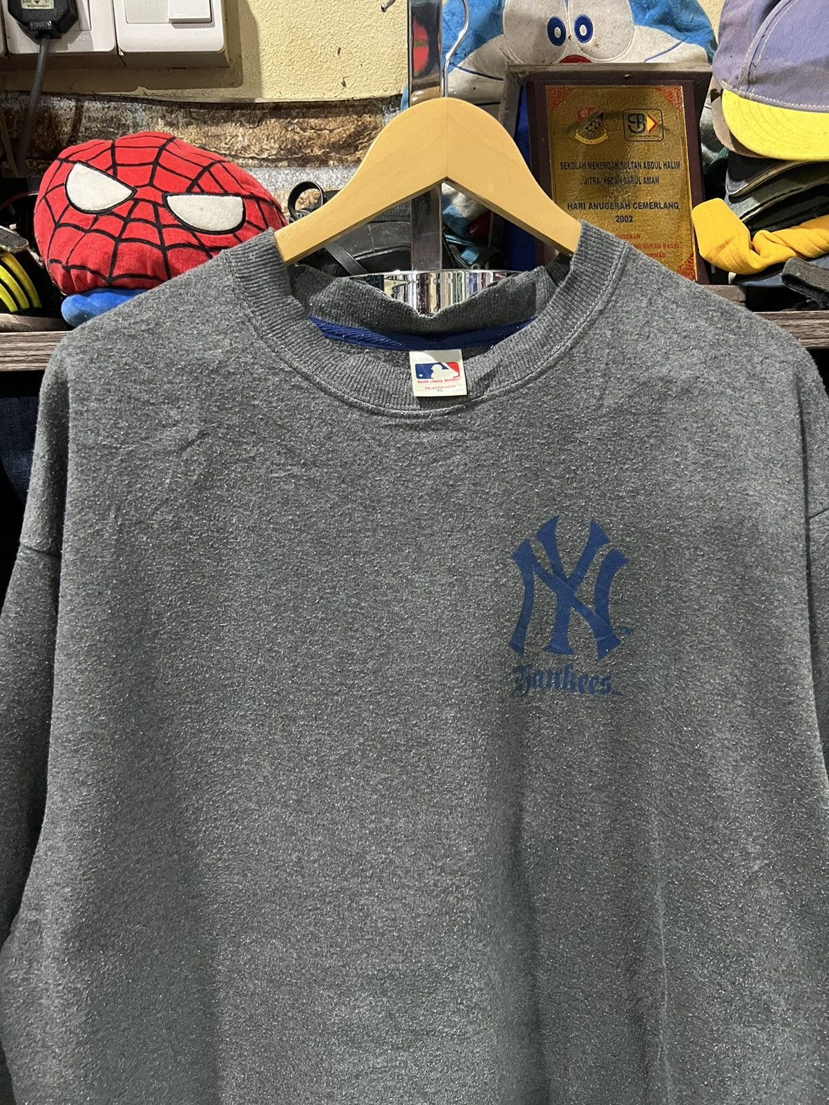 MLB 🔥New York Yankees MLB Crewneck Sweatshirt Size US XXL / EU 58 / 5 - 4 Thumbnail