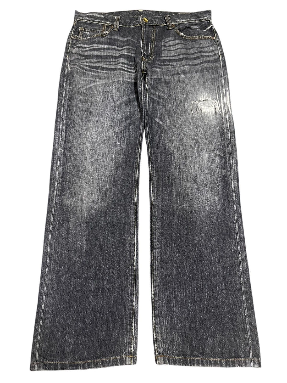 Uniqlo Vintage Japanese Uniqlo Faded Wash Style Loose Jeans Size US 36 / EU 52 - 1 Thumbnail