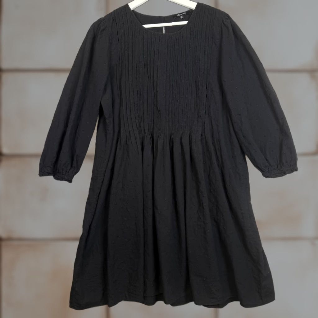 Madewell VINTAGE? Madewell Women's Embroidered Pintuck Mini Dress Black L-Size Knee Length A-Line Dress Womens Large Black Size L / US 10 / IT 46 - 1 Thumbnail