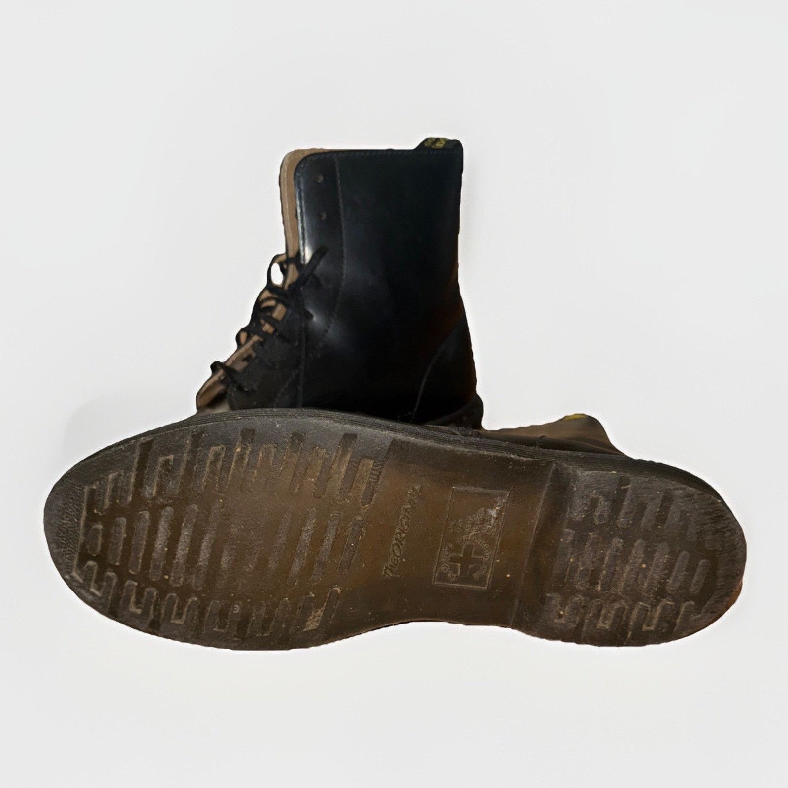 Dr. Martens Dr. Martens Men’s Black Leather Boots Size 9 Lace Up Combat Size US 9 / EU 42 - 3 Thumbnail