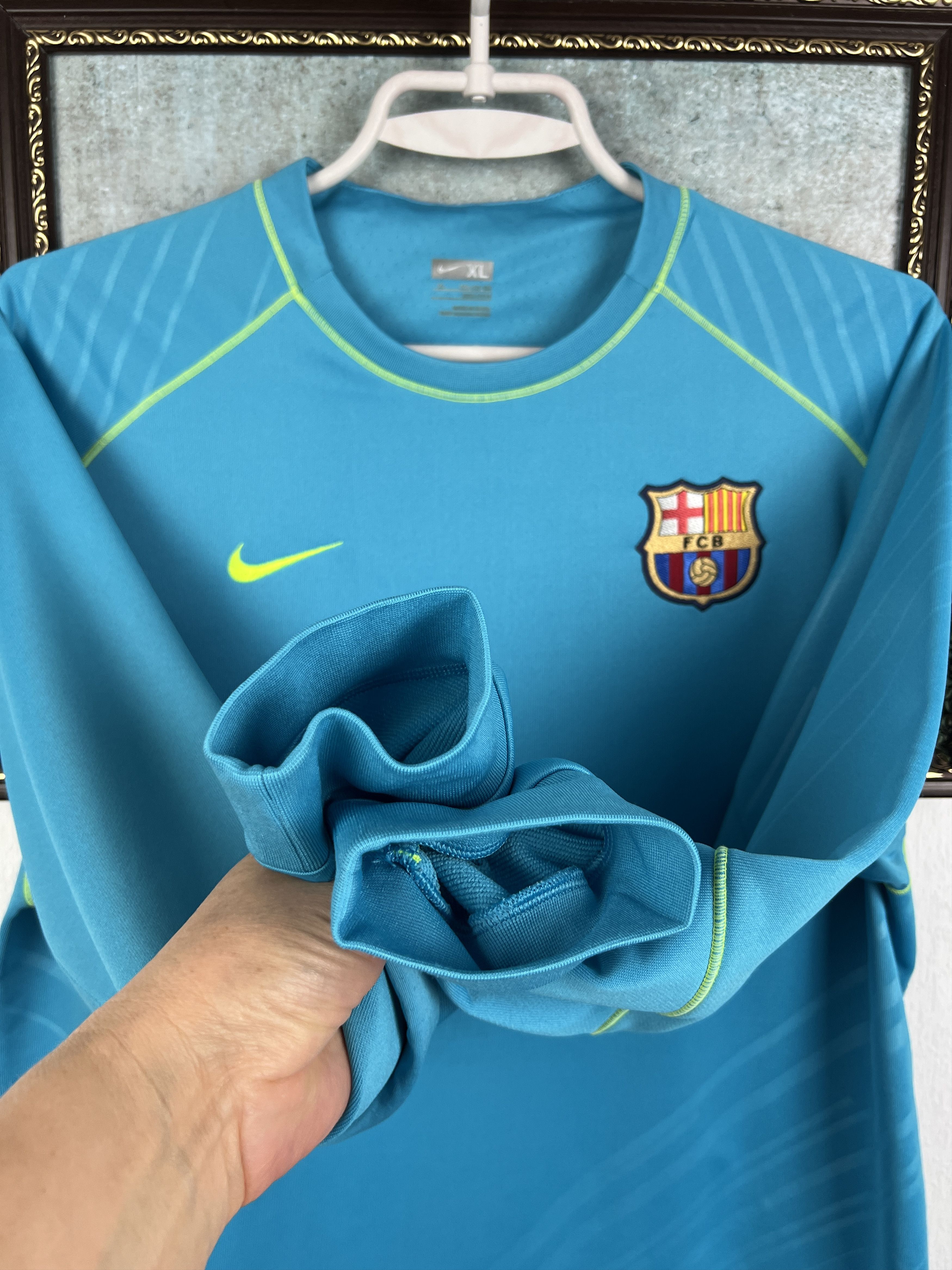 Nike FC Barcelona Football Sweatshirt Soccer Jacket Track Kids XL Size US XS / EU 42 / 0 - 5 Thumbnail