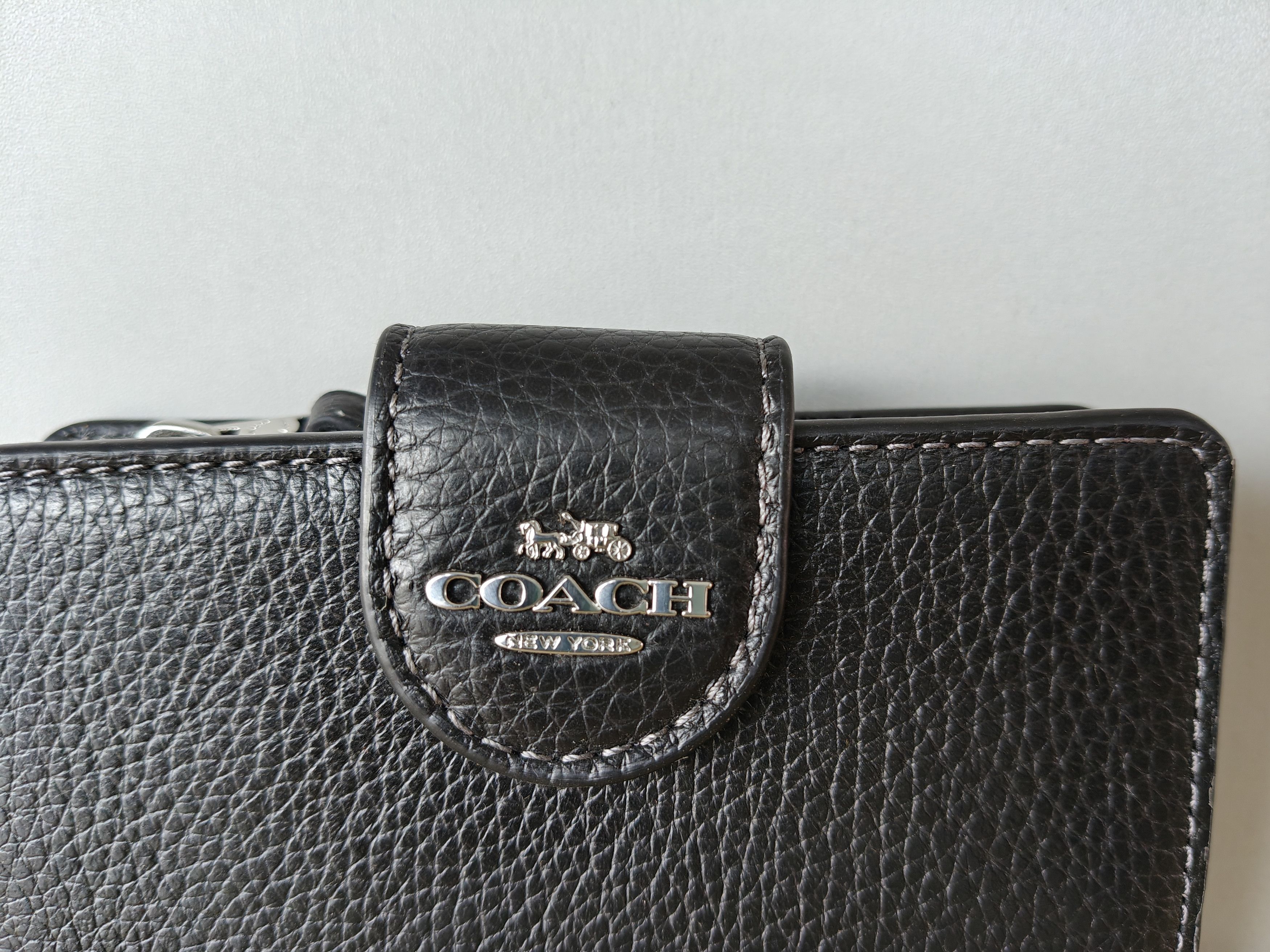 Coach Coach Medium Corner Zip Women's Wallet Free Shipping T/1003 Size ONE SIZE - 3 Thumbnail