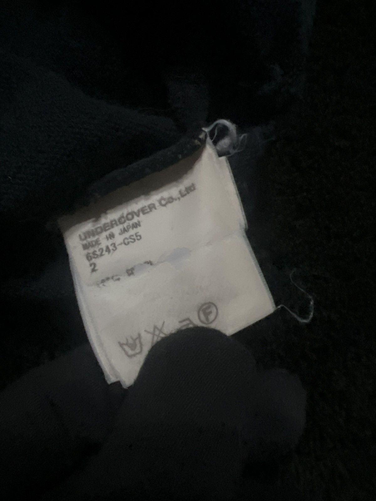 Undercover SS06 - “T” Wahnfrieden Klaus Distressed Hoodie Size US M / EU 48-50 / 2 - 5 Thumbnail
