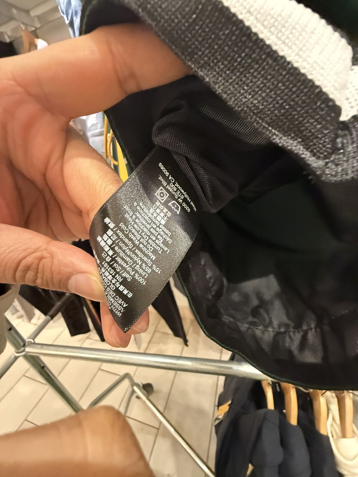 Rhude Rhude logo basketball swim short Size US 28 / EU 44 - 4 Thumbnail