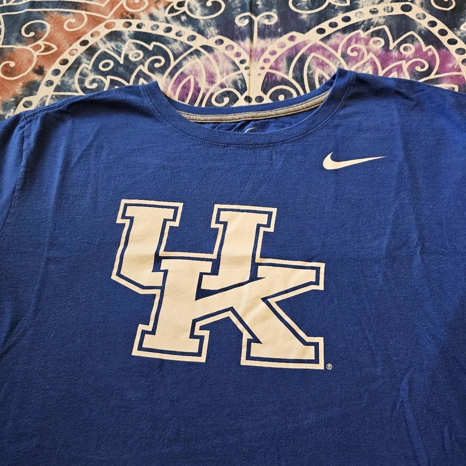 Nike Nike University of Kentucky Youth XL T-shirt Size US XL / EU 56 / 4 - 2 Thumbnail