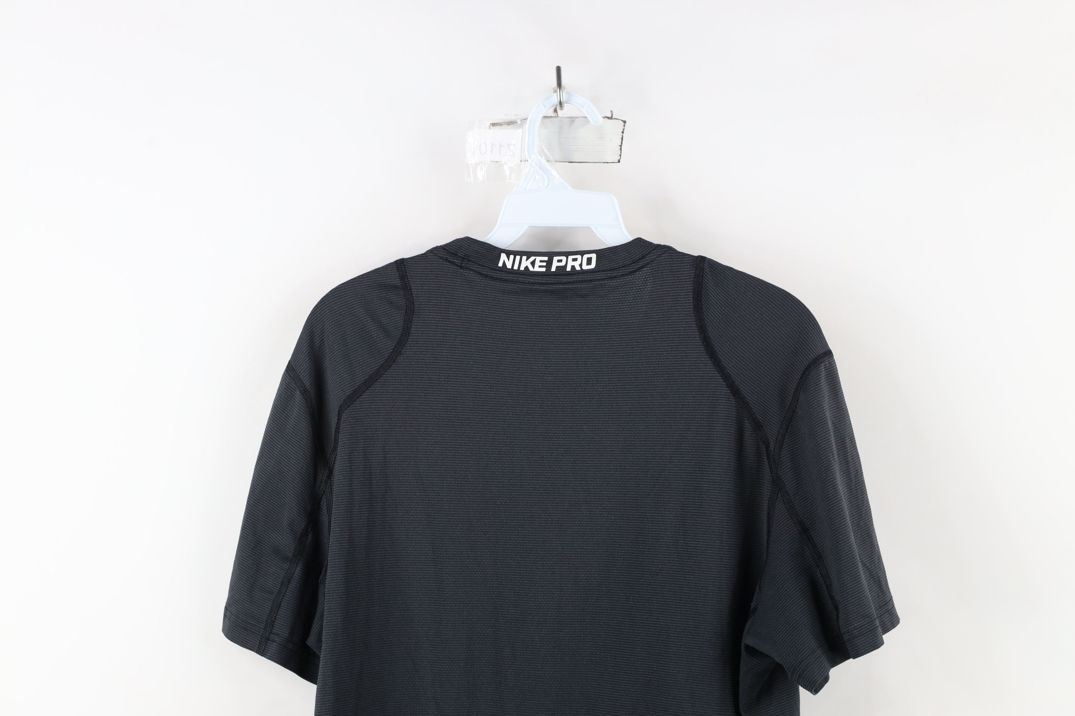 Nike Nike Pro Striped Knit Running Jogging Gym Training T-Shirt Size US M / EU 48-50 / 2 - 13 Thumbnail