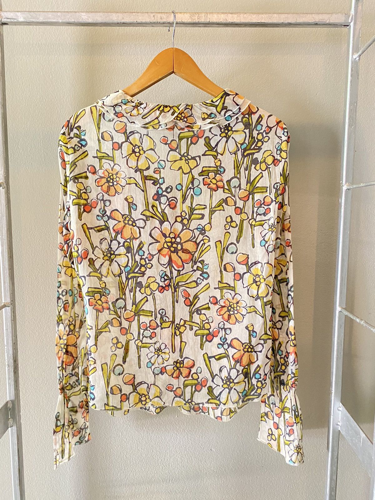 Moschino MOSCHINO Layered Ruffles Floral V-Neck Blouse Size S / US 4 / IT 40 - 5 Thumbnail