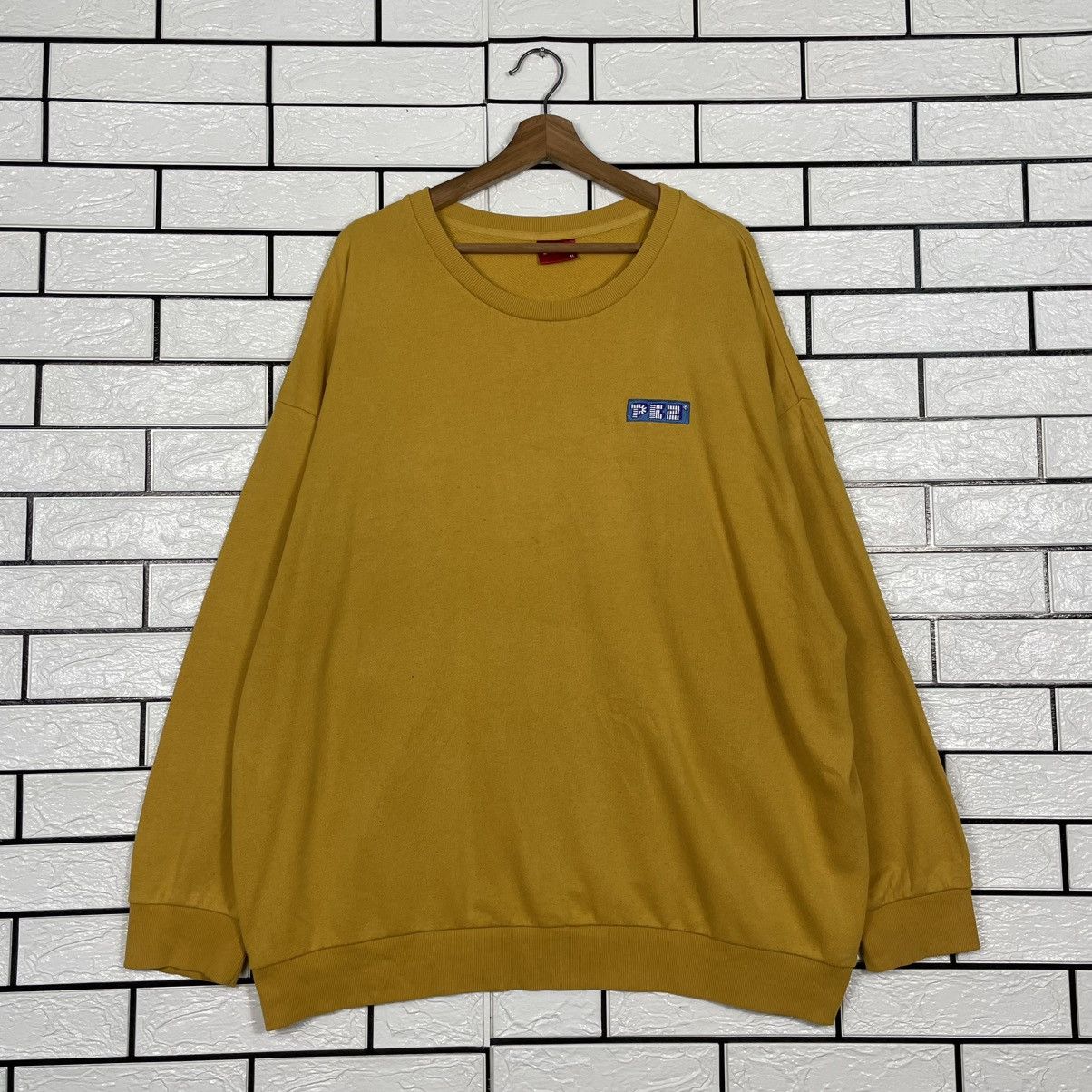 Japanese Brand Japanese Brand PEZ Candy Sweatshirt Size US L / EU 52-54 / 3 - 1 Thumbnail