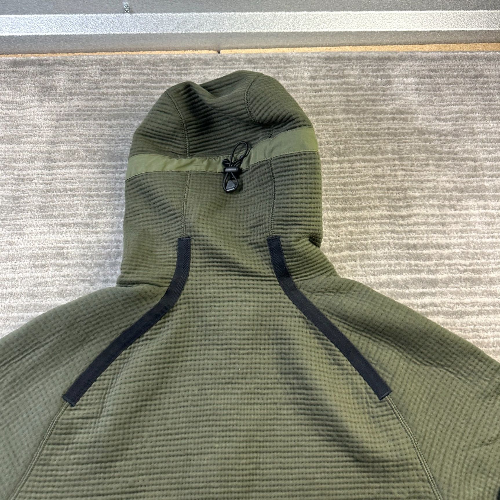 Nike Nike Jacket Mens M Green Tech Pack Windrunner Full Zip Olive Size US M / EU 48-50 / 2 - 7 Thumbnail