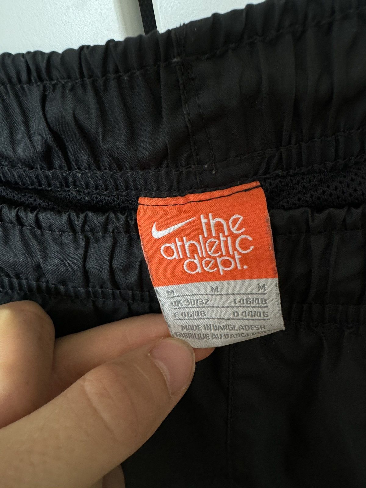 Nike Nike vintage shorts 90s 00s y2k hype Size US 34 / EU 50 - 3 Thumbnail