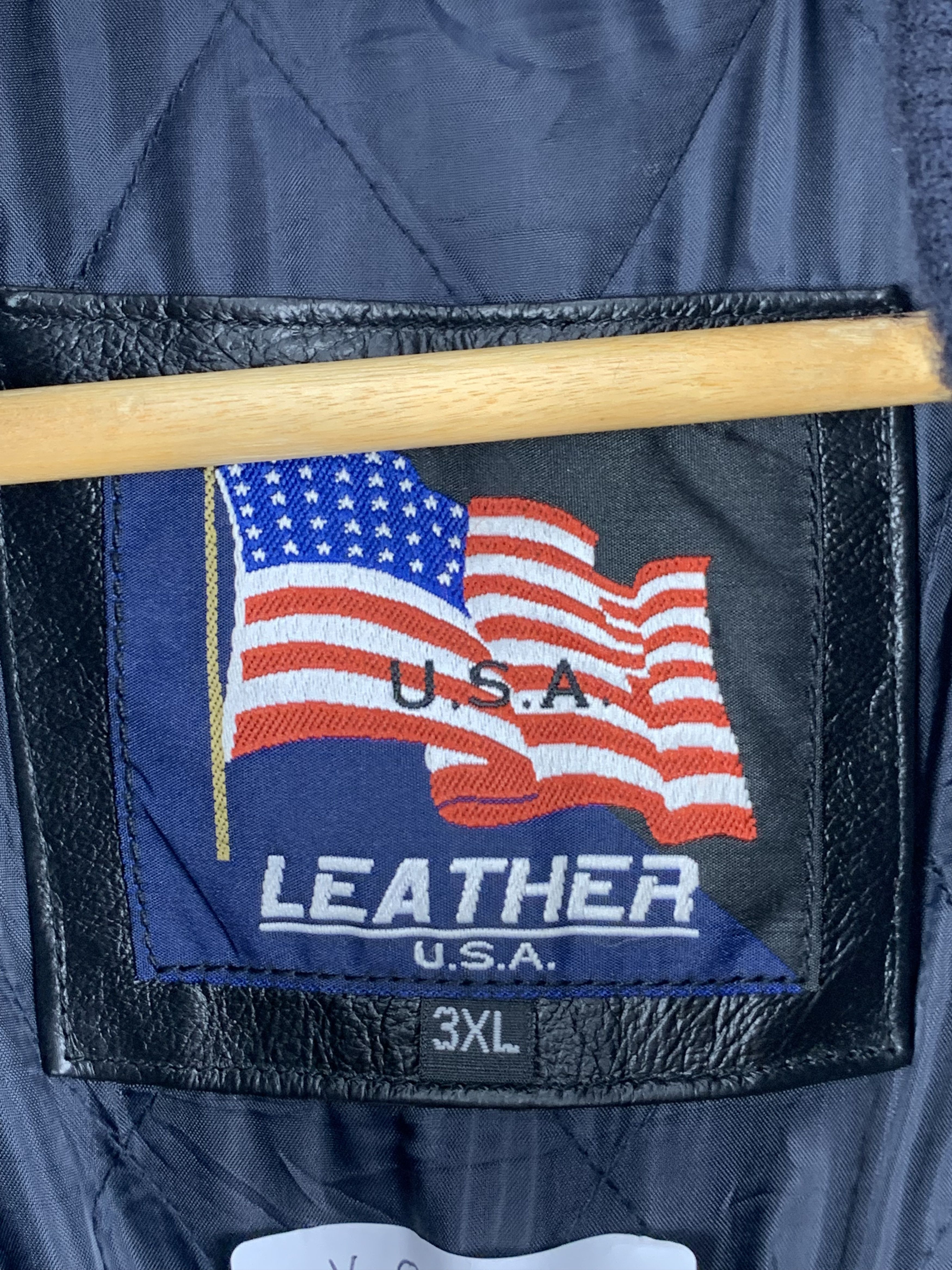 Vintage Vintage American Flag Sleeve Leather Varsity Jacket V0528 Size US XXL / EU 58 / 5 - 5 Thumbnail