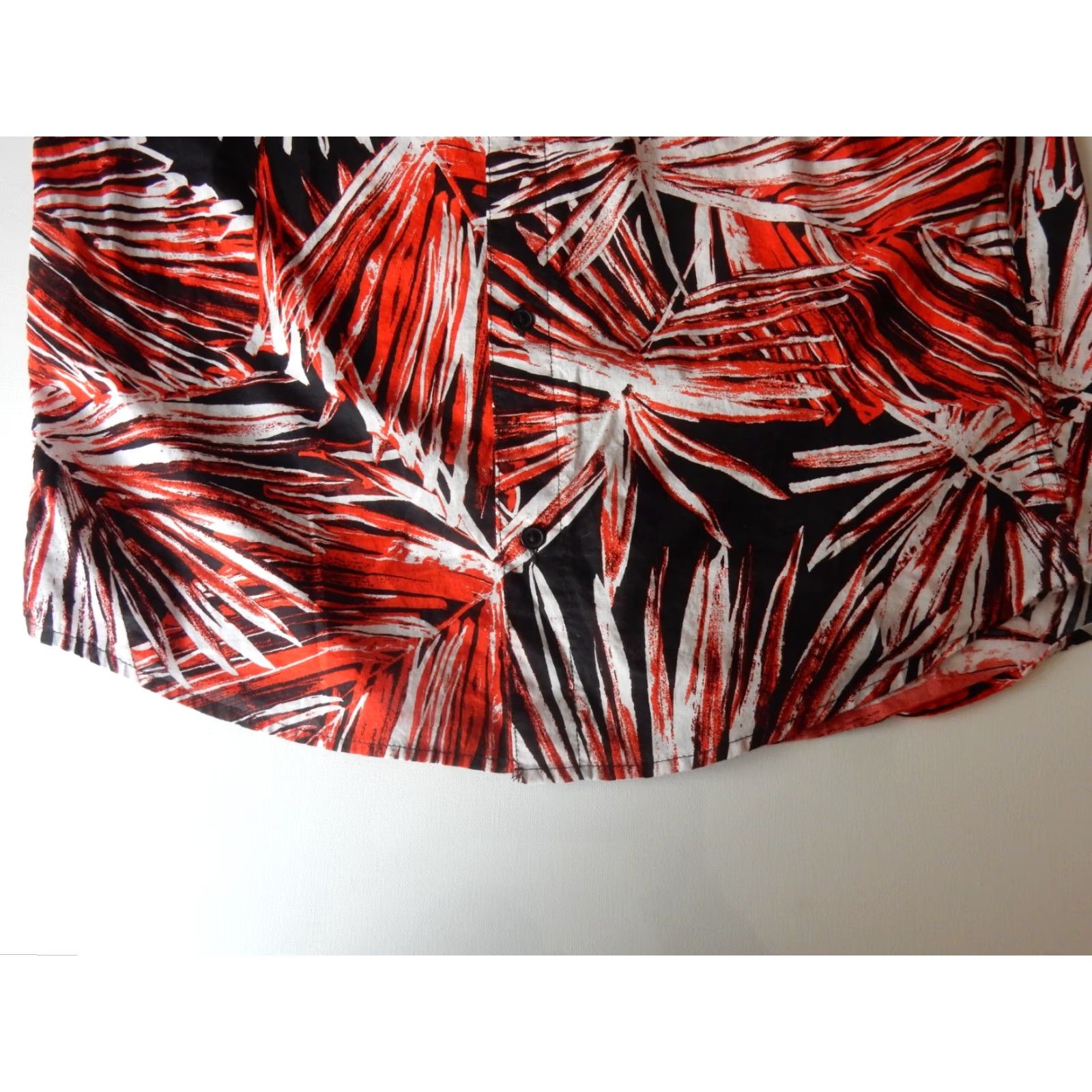 H&M H&M Button-Up Shirt Men M Short Sleeve Floral Red Size US M / EU 48-50 / 2 - 2 Thumbnail