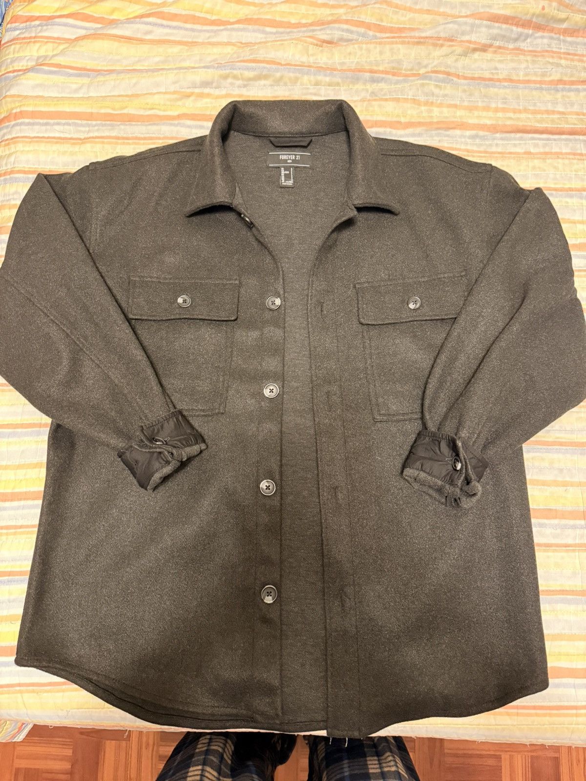 Forever 21 Forever 21 jacket size small used and is very good Size US S / EU 44-46 / 1 - 1 Thumbnail