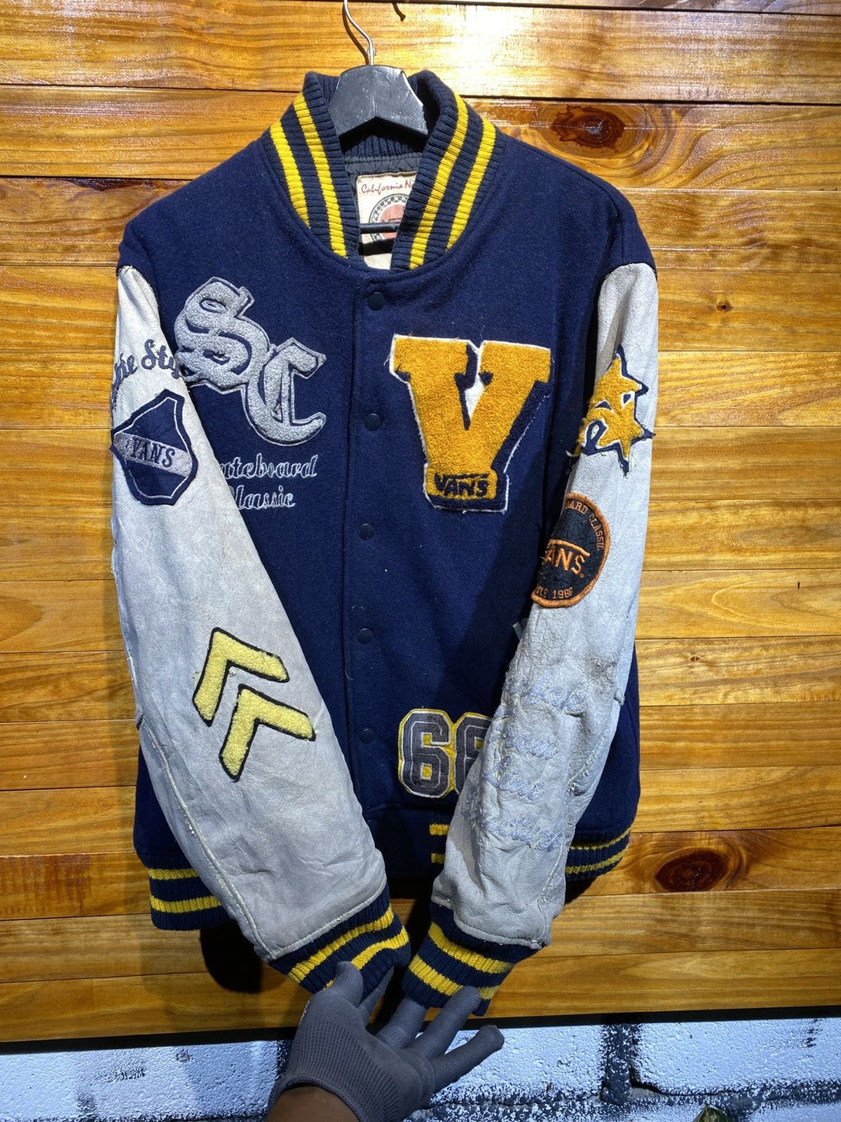Vans Vintage Vans California Native Varsity Jacket – Navy & Grey Size US M / EU 48-50 / 2 - 9 Thumbnail