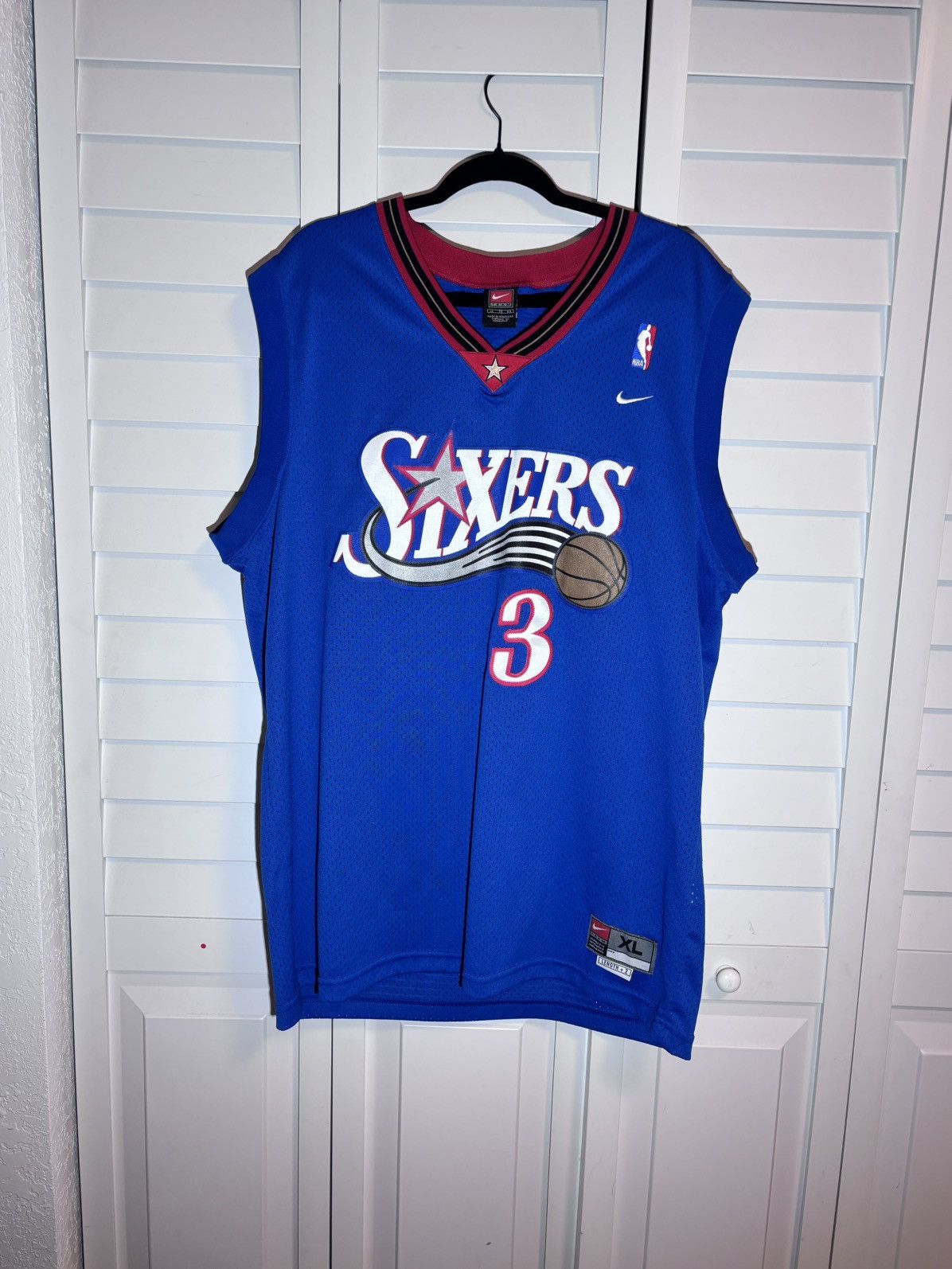 Nike Nike 76ers Allen Iverson #3 Blue Red Jersey XL Vintage Size US XL / EU 56 / 4 - 1 Thumbnail