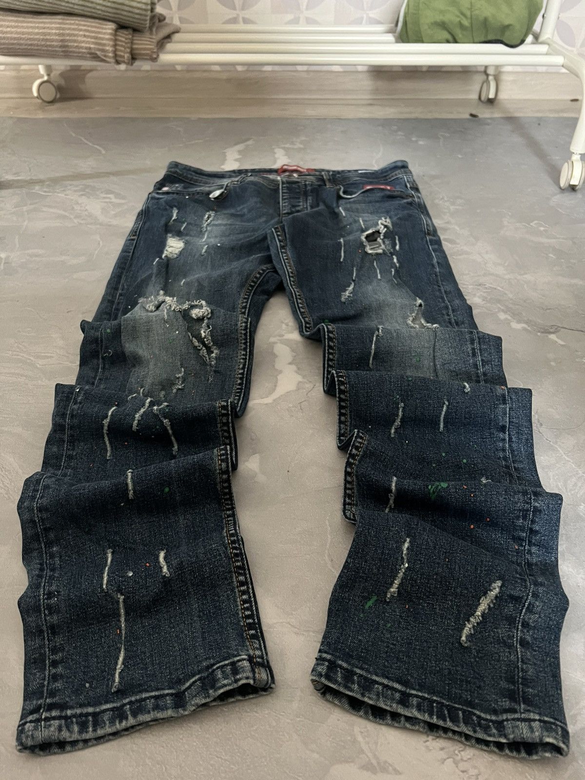 Japanese Brand Rare Glamour Painted Y2K / Undercover Style / Slim Sexy Fit Size US 32 / EU 48 - 1 Thumbnail
