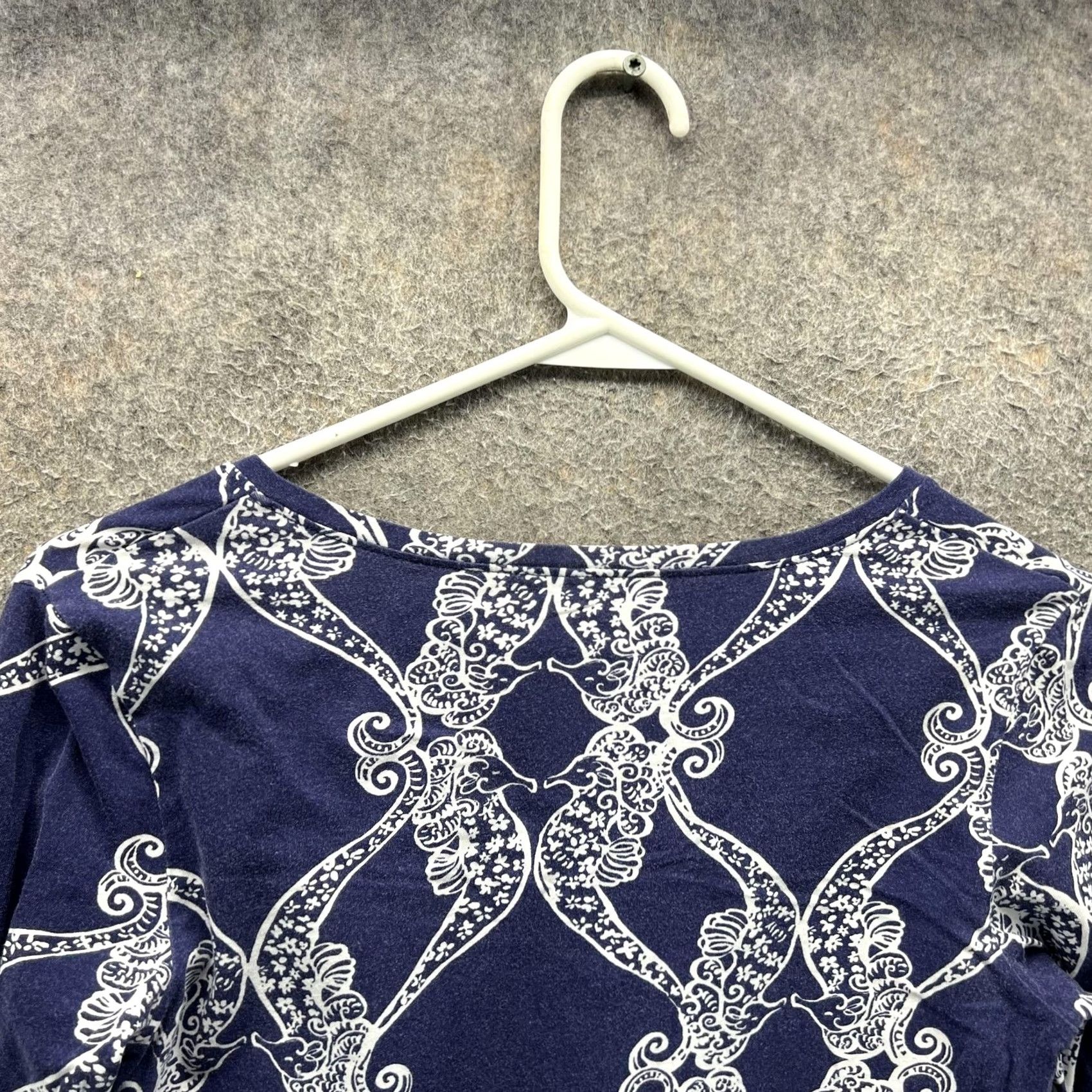 Lilly Pulitzer Lilly Pulitzer Shirt Womens Small Blue Floral V Neck Long Sleeve Jersey Top Size S / US 4 / IT 40 - 7 Thumbnail