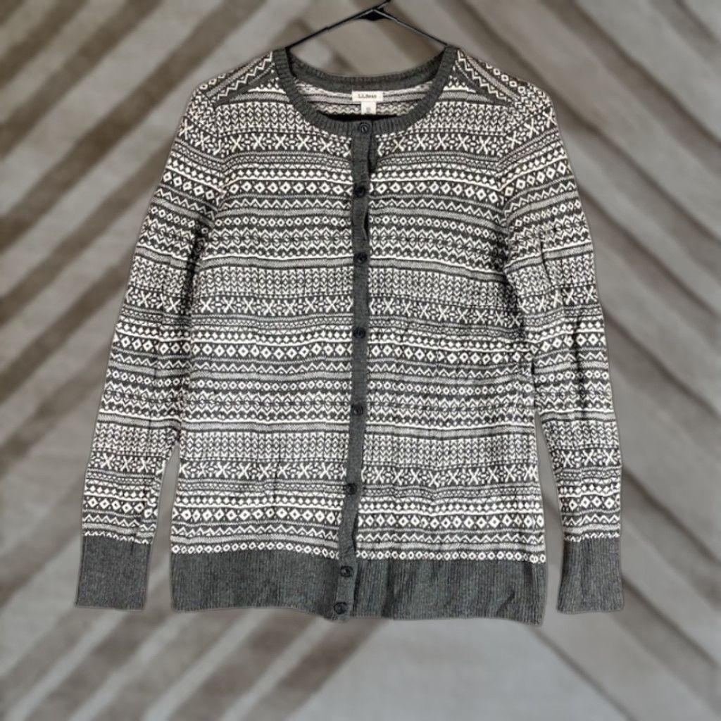 Vintage VINTAGE L.L. Bean Womens Cardigan Gray White Fair Isle Button Front Cashmere XS Sweater Size XS / US 0-2 / IT 36-38 - 1 Thumbnail