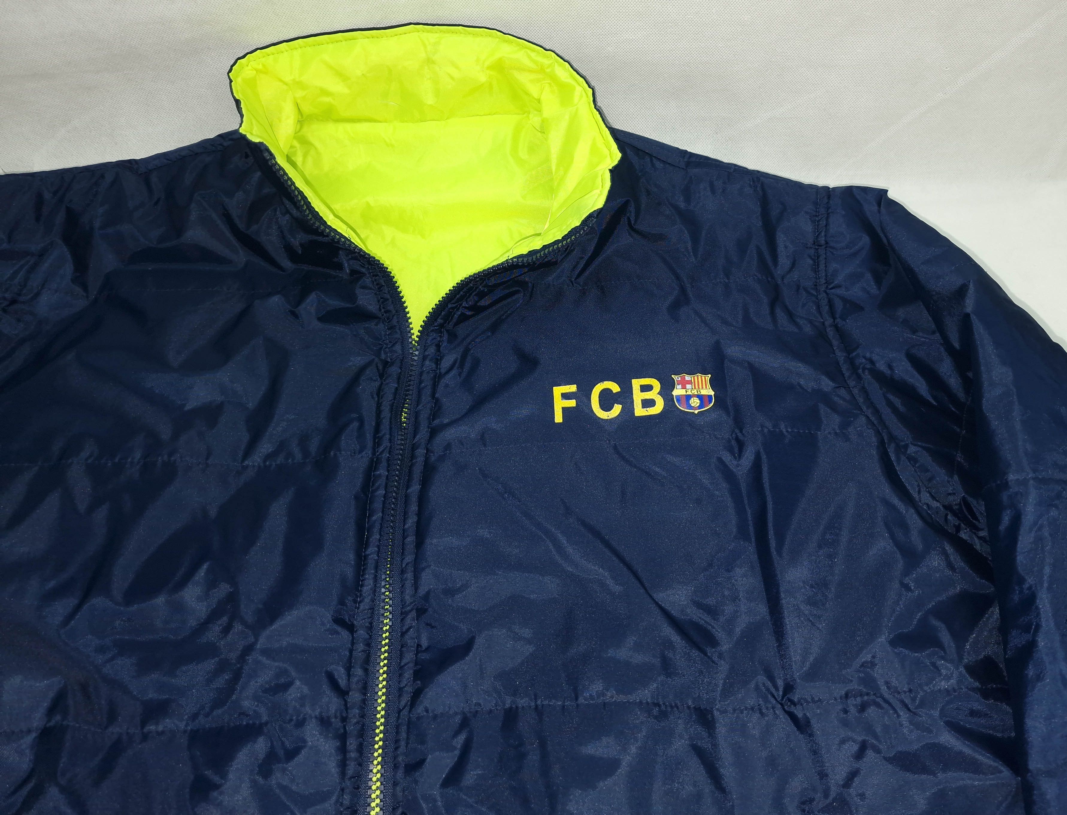 Other BARCELONA REVERSIBLE FOOTBALL TRACK JACKET COAT SIZE L Size US L / EU 52-54 / 3 - 4 Thumbnail