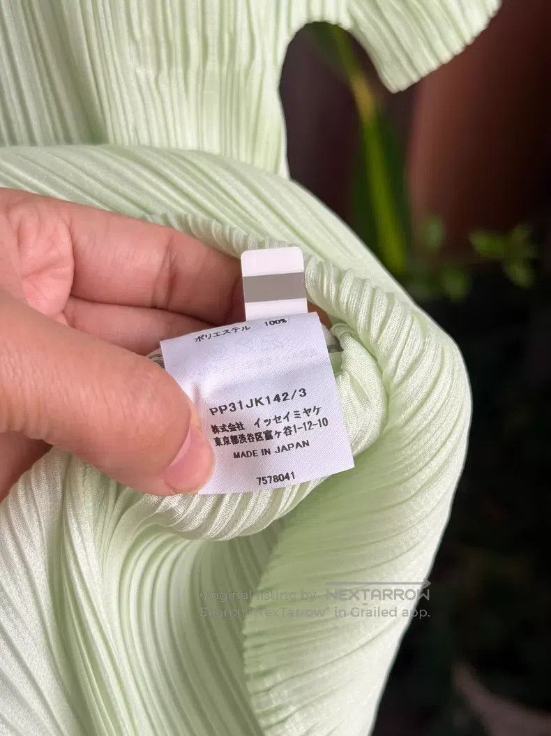 Issey Miyake Issey Miyake Light Green Pleated Short Sleeve T-Shirt Size L / US 10 / IT 46 - 3 Thumbnail