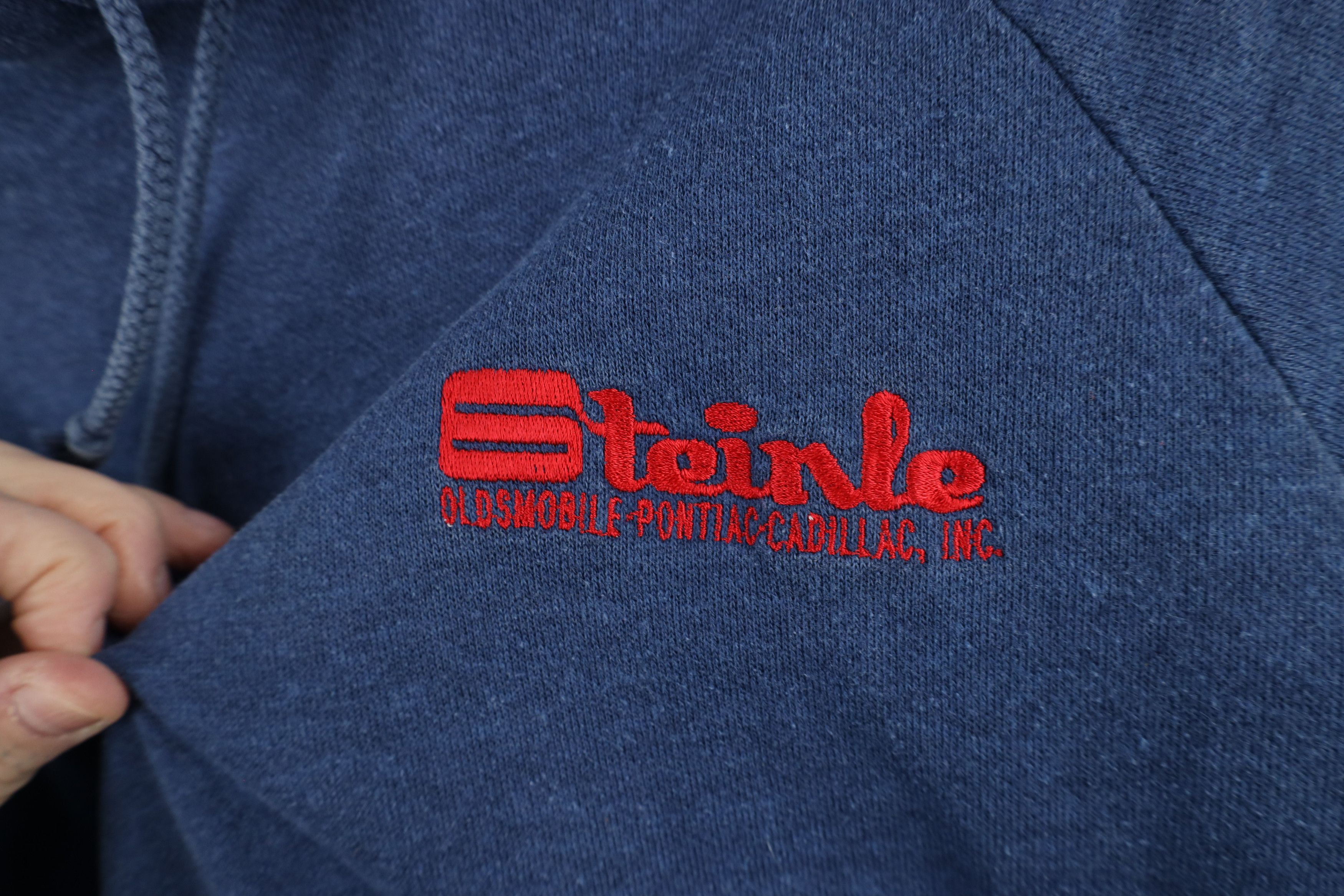 Vintage Vintage 70s 80s Oldsmobile Cadillac Car Hoodie Blue USA Size US M / EU 48-50 / 2 - 5 Thumbnail