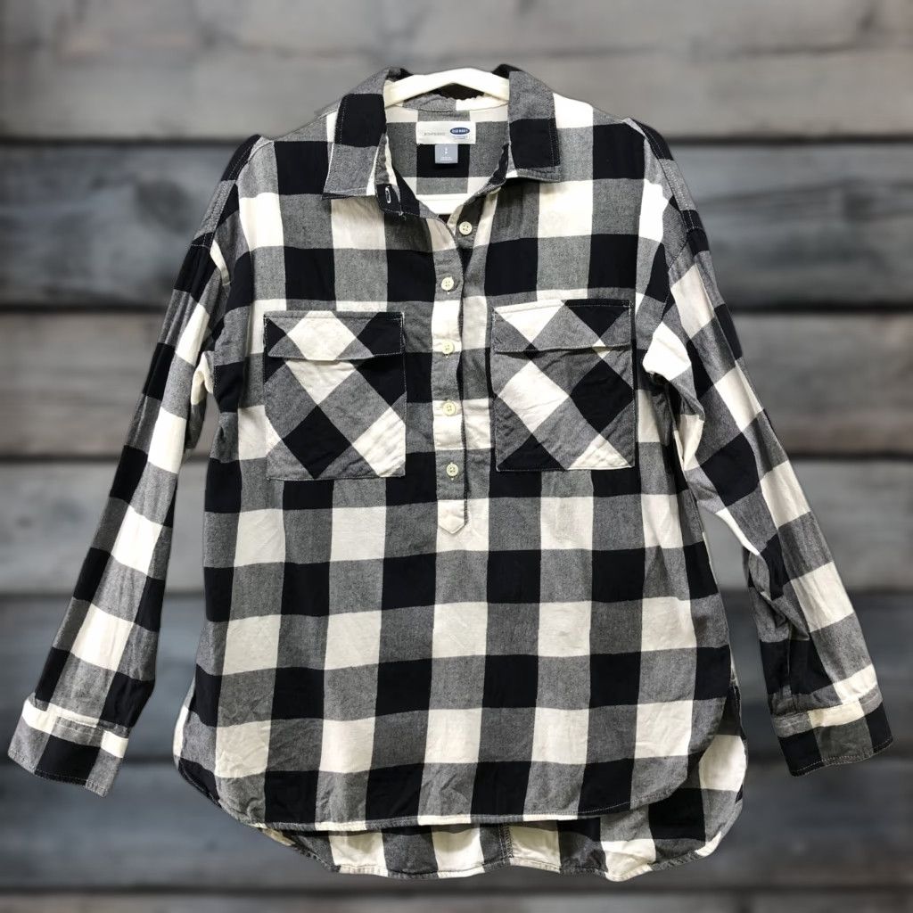 Old Navy Old Navy Boyfriend Flannel Shirt Womens S Black White Check Plaid Button-Up Casual Fall Winter Size S / US 4 / IT 40 - 1 Thumbnail