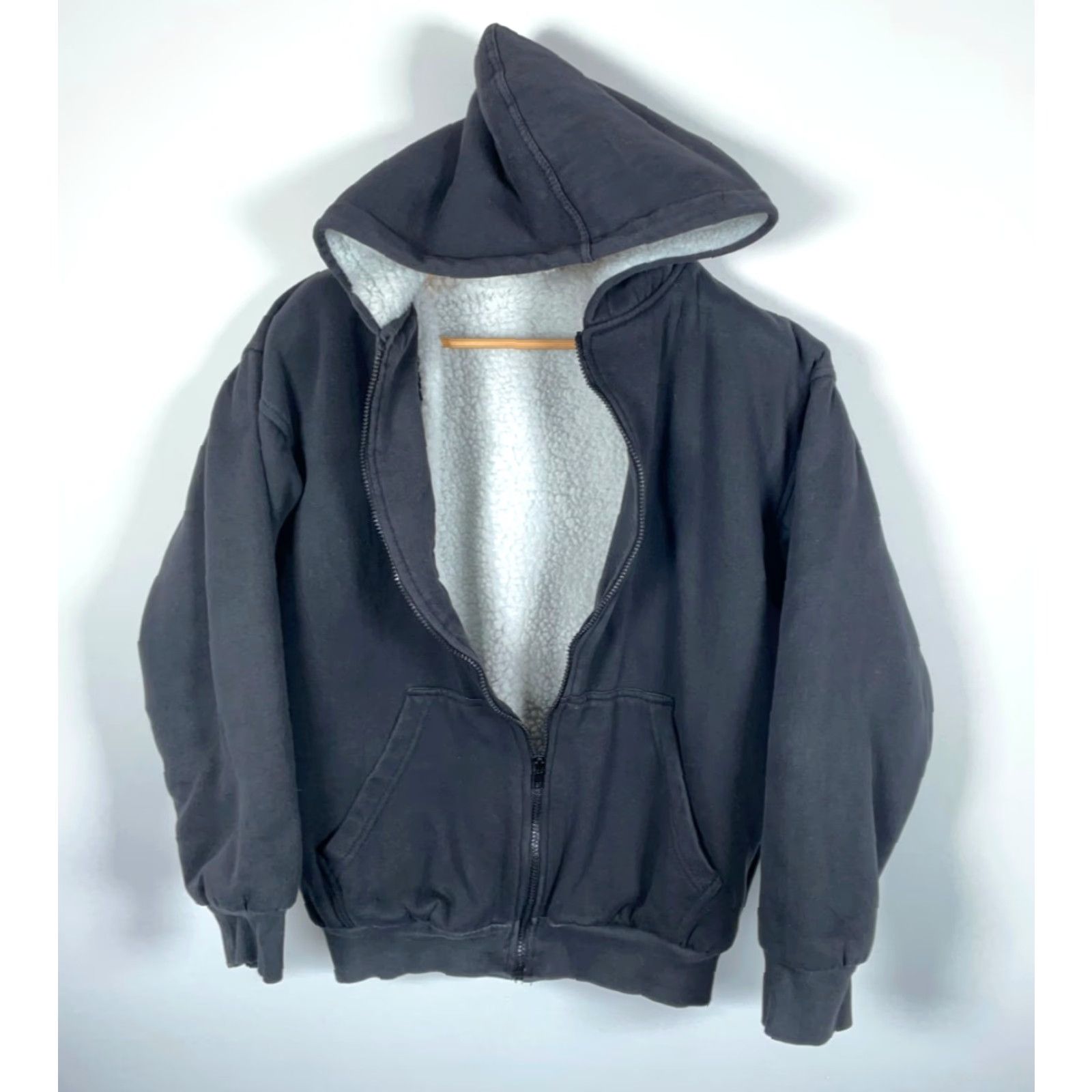 Vintage VINTAGE Cheetah Heavyweight Zip Hoodie Mens Large Black Full Zip Sherpa Lined Pockets 90s Retro Outdoor Size US L / EU 52-54 / 3 - 2 Thumbnail