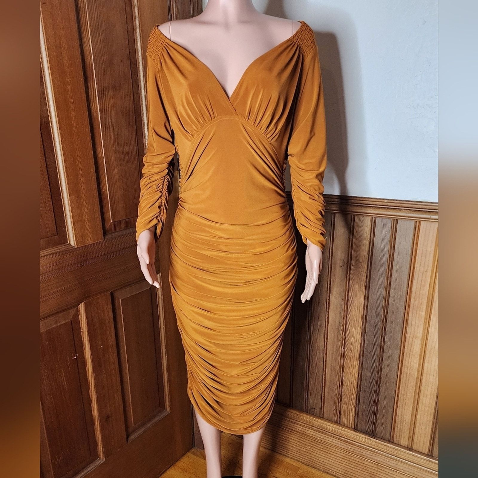 Norma Kamali NWOT Norma Kamali Tara Ruched Jersey Dress Large / 40 Size L / US 10 / IT 46 - 1 Thumbnail