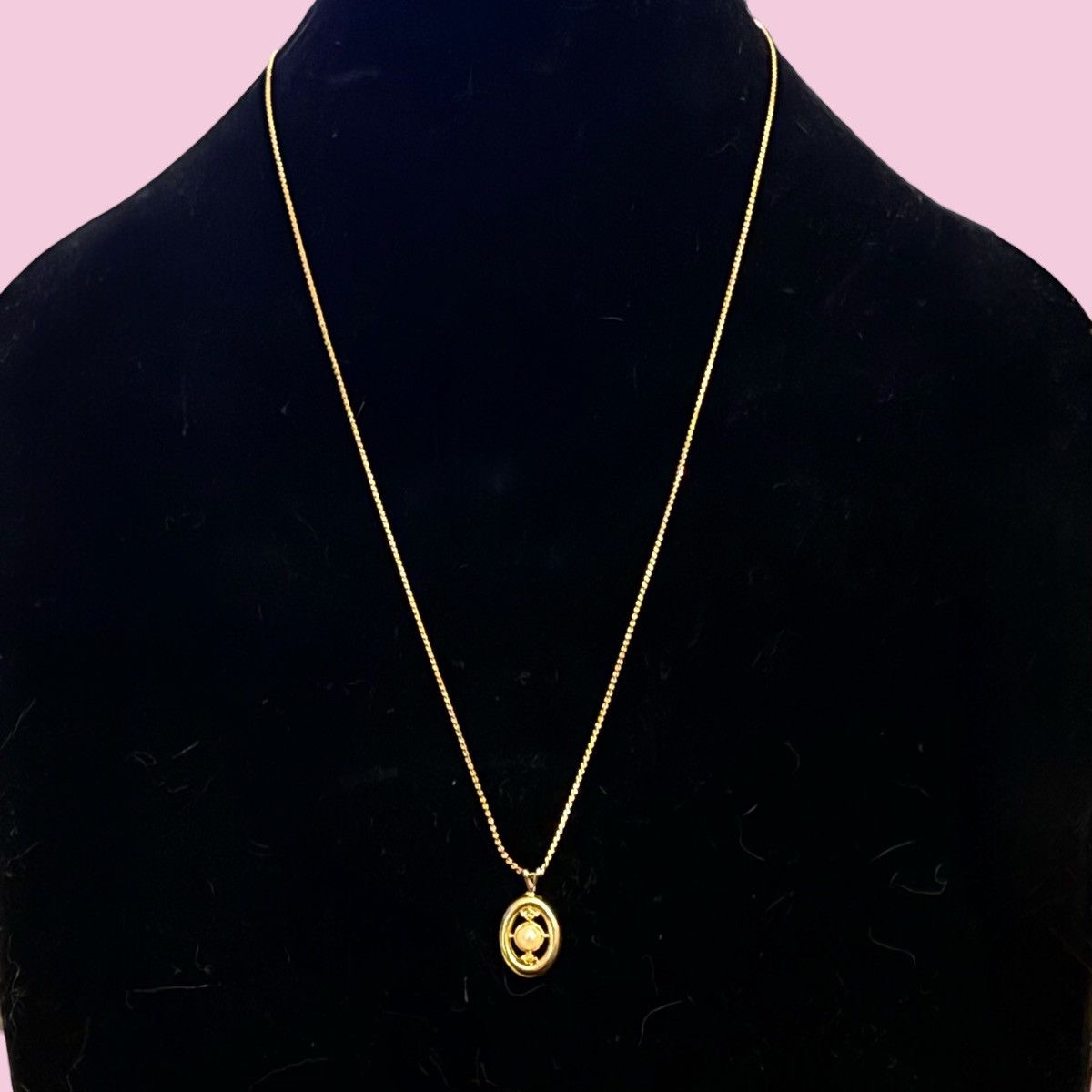 Vintage Vintage gold tone oval pearl pendant necklace Size ONE SIZE - 1 Thumbnail