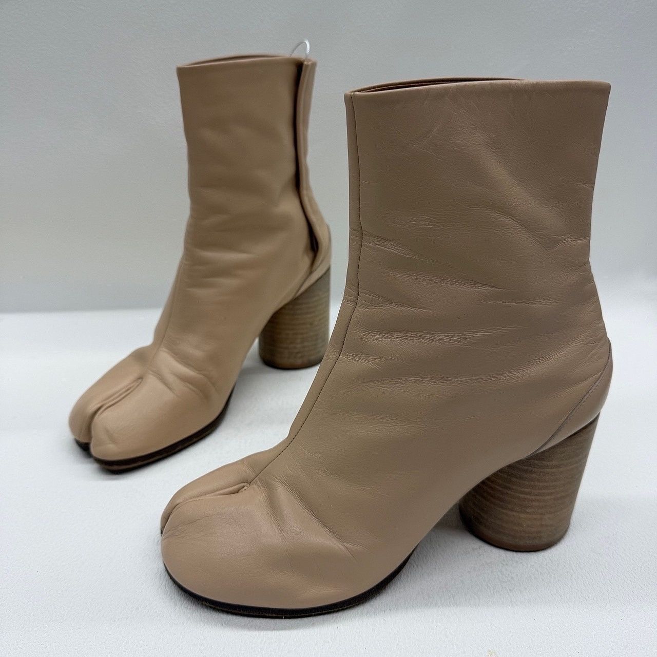 Maison Margiela Maison Margiela Tabi Ankle Boots Size 38 Size US 8 / IT 38 - 1 Thumbnail