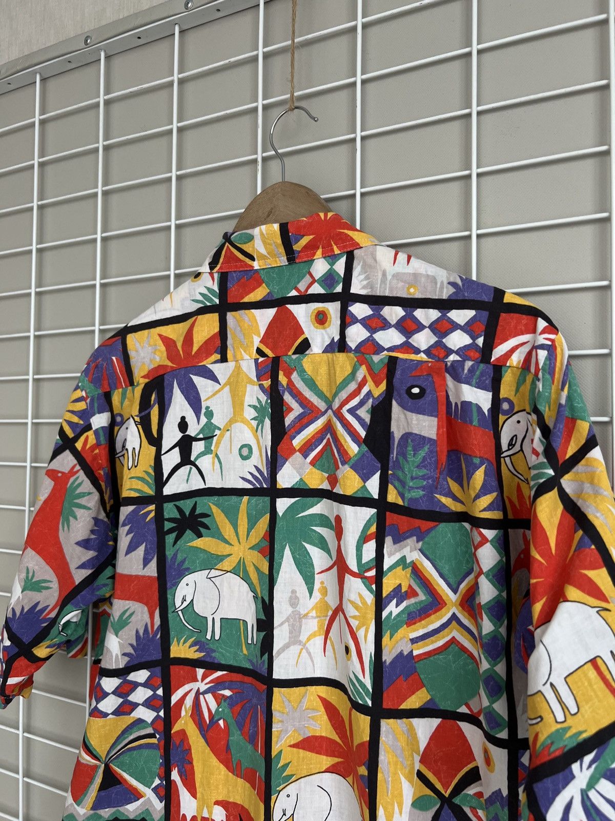 United Colors Of Benetton United Colors of Benetton Hawaiian Button Shirt Men Size M/L Size US M / EU 48-50 / 2 - 8 Thumbnail