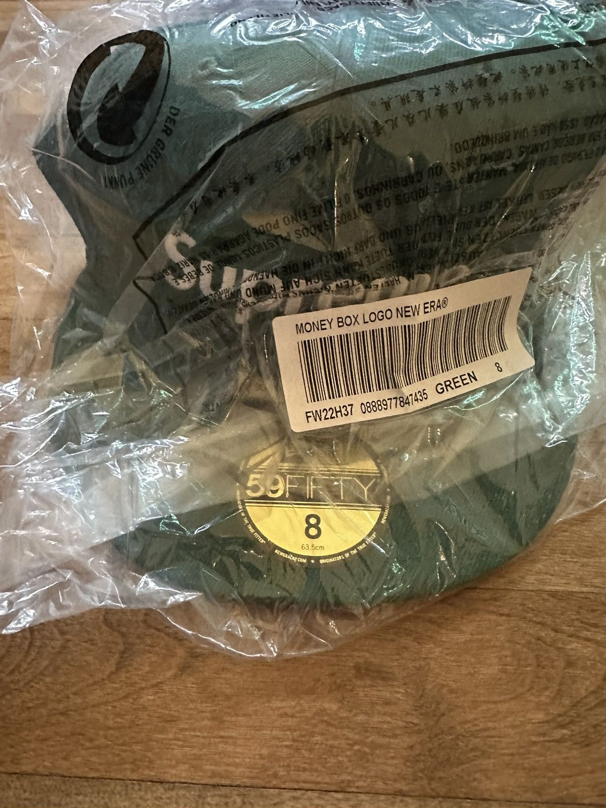 Supreme Supreme Money Box Logo New Era Hat Green SIZE 8 Size ONE SIZE - 2 Thumbnail