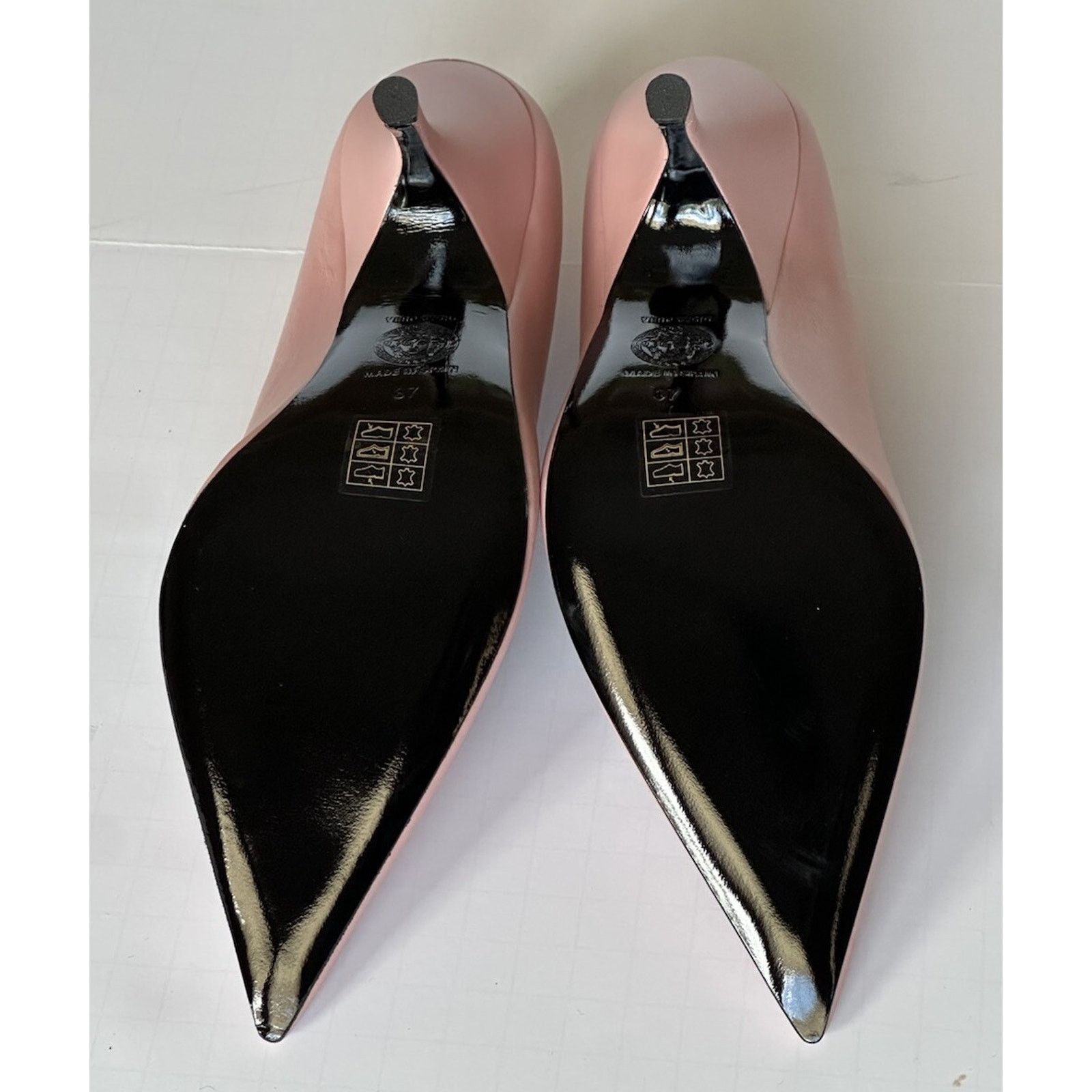 Versace Versace Women's Leather Pump Shoes Dark Rose 7 US 1014744 Size US 7 / IT 37 - 12 Thumbnail