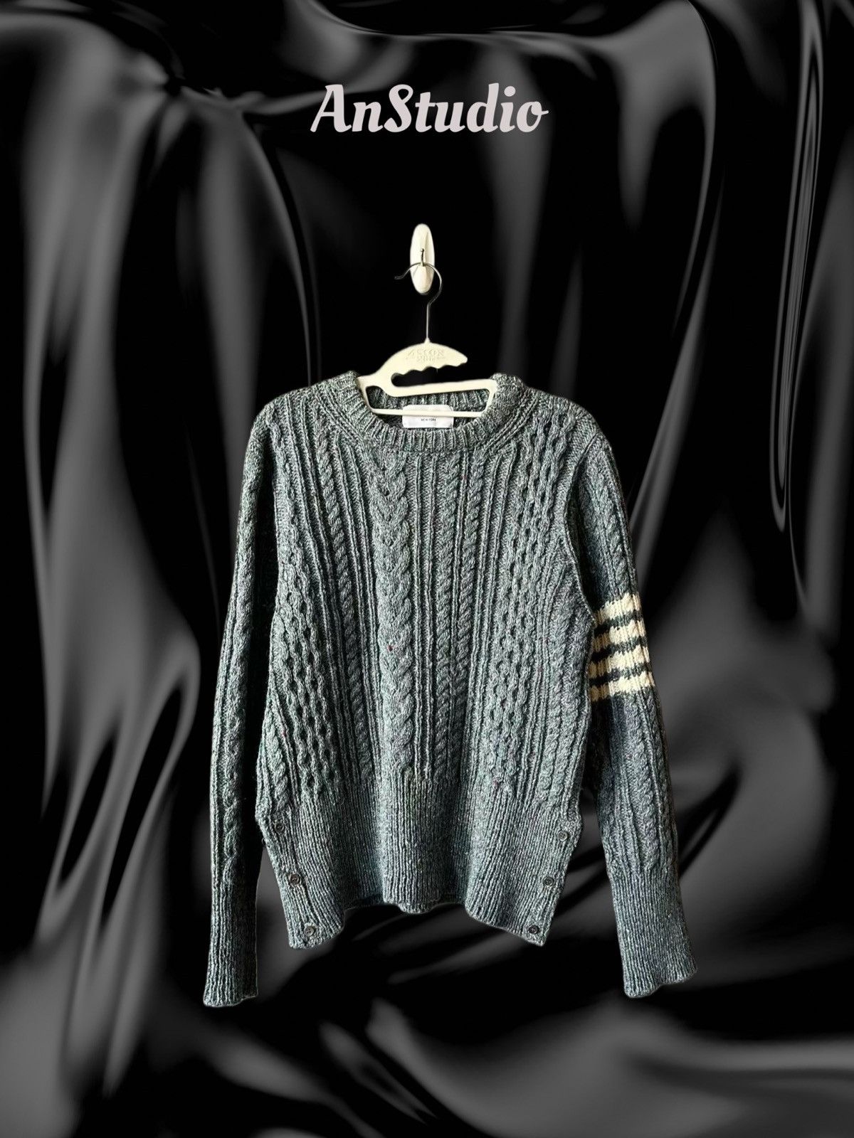Thom Browne Thom Browne Dark Blue 4-bar Cable Donegal Pullover Sweater Size US L / EU 52-54 / 3 - 1 Thumbnail