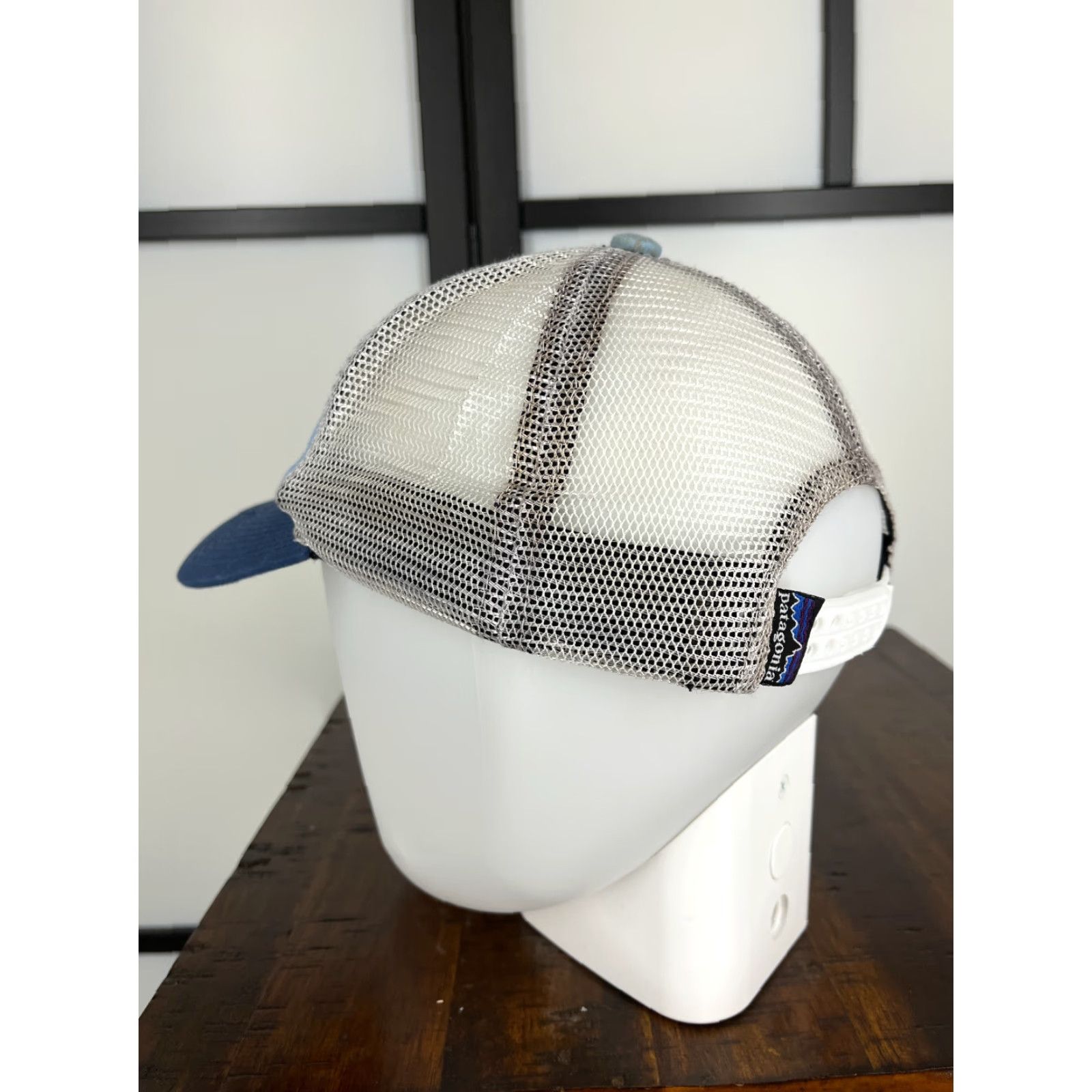 Patagonia Patagonia Hat Cap Snap Back Adult One Size Blue Embroidered Trucker Polyester Cap Hat One Size Blue Patagonia Trucker Hat Mens 90s Vintage Style? Size ONE SIZE - 5 Thumbnail