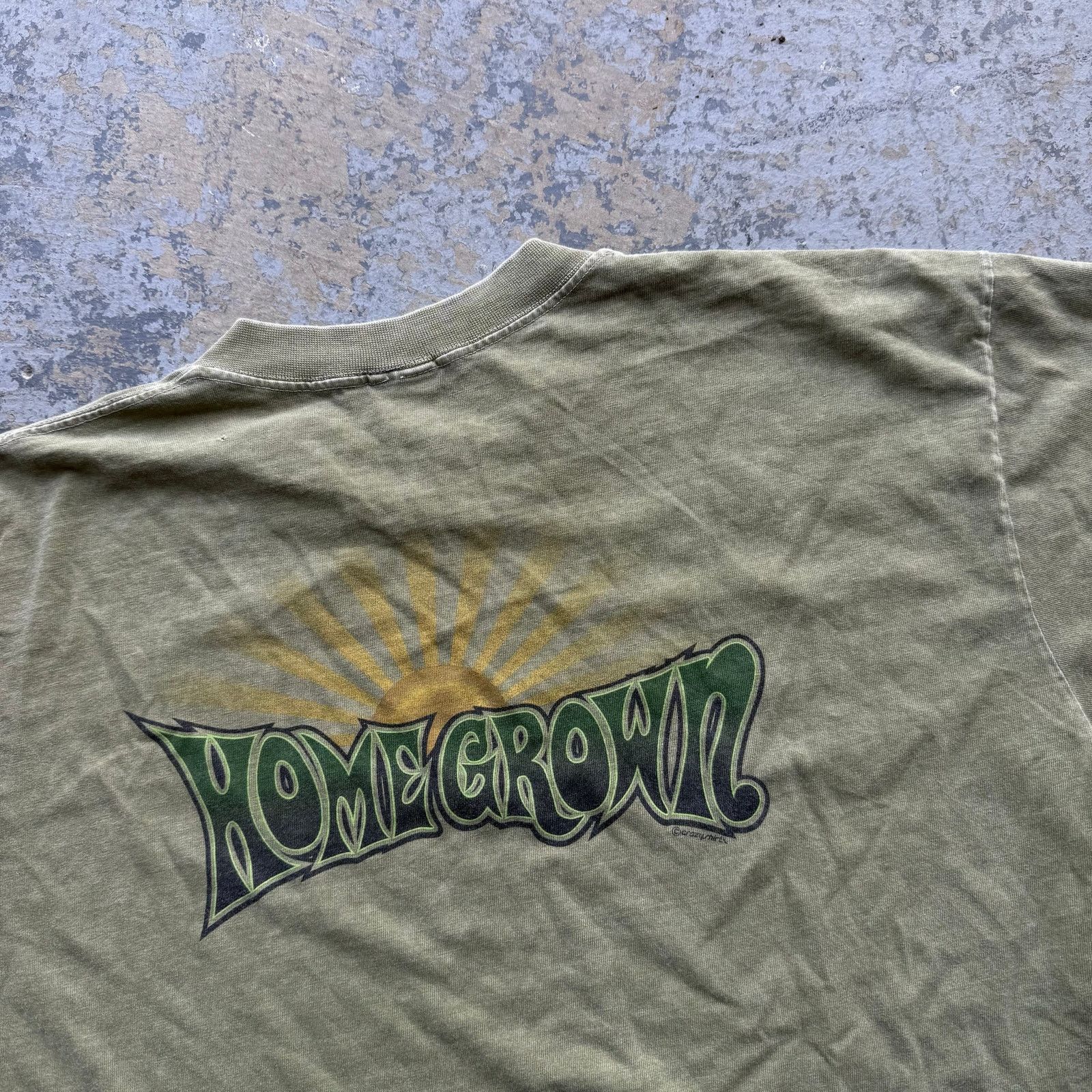 Vintage Vintage 90’s Crazy Shirt Home Grown Hemp Dyed Surfer Tee Size US XL / EU 56 / 4 - 2 Thumbnail