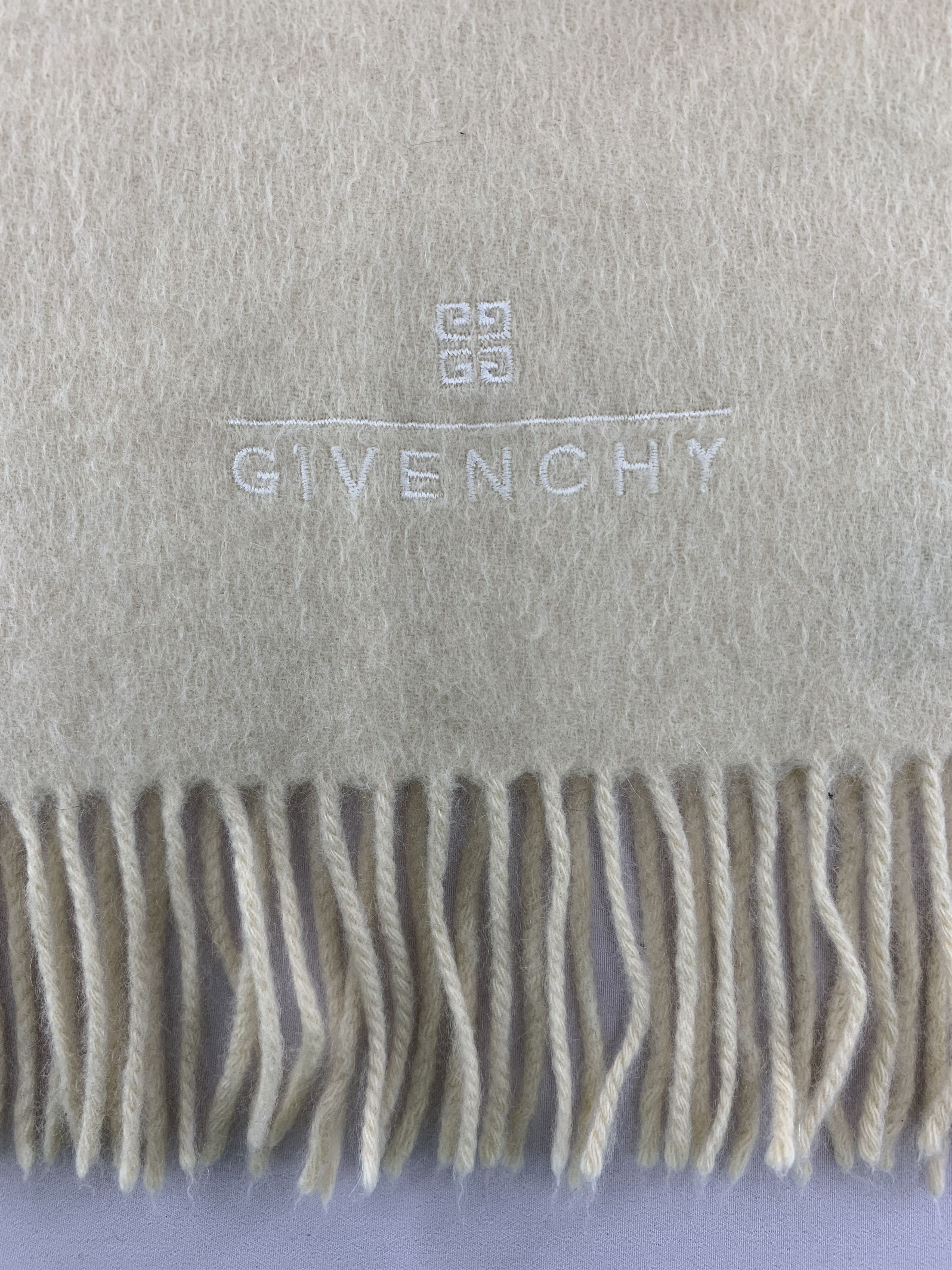 Givenchy Givenchy Scarf Cashmere Muffler Neck Wrap BL5047 Size ONE SIZE - 4 Thumbnail